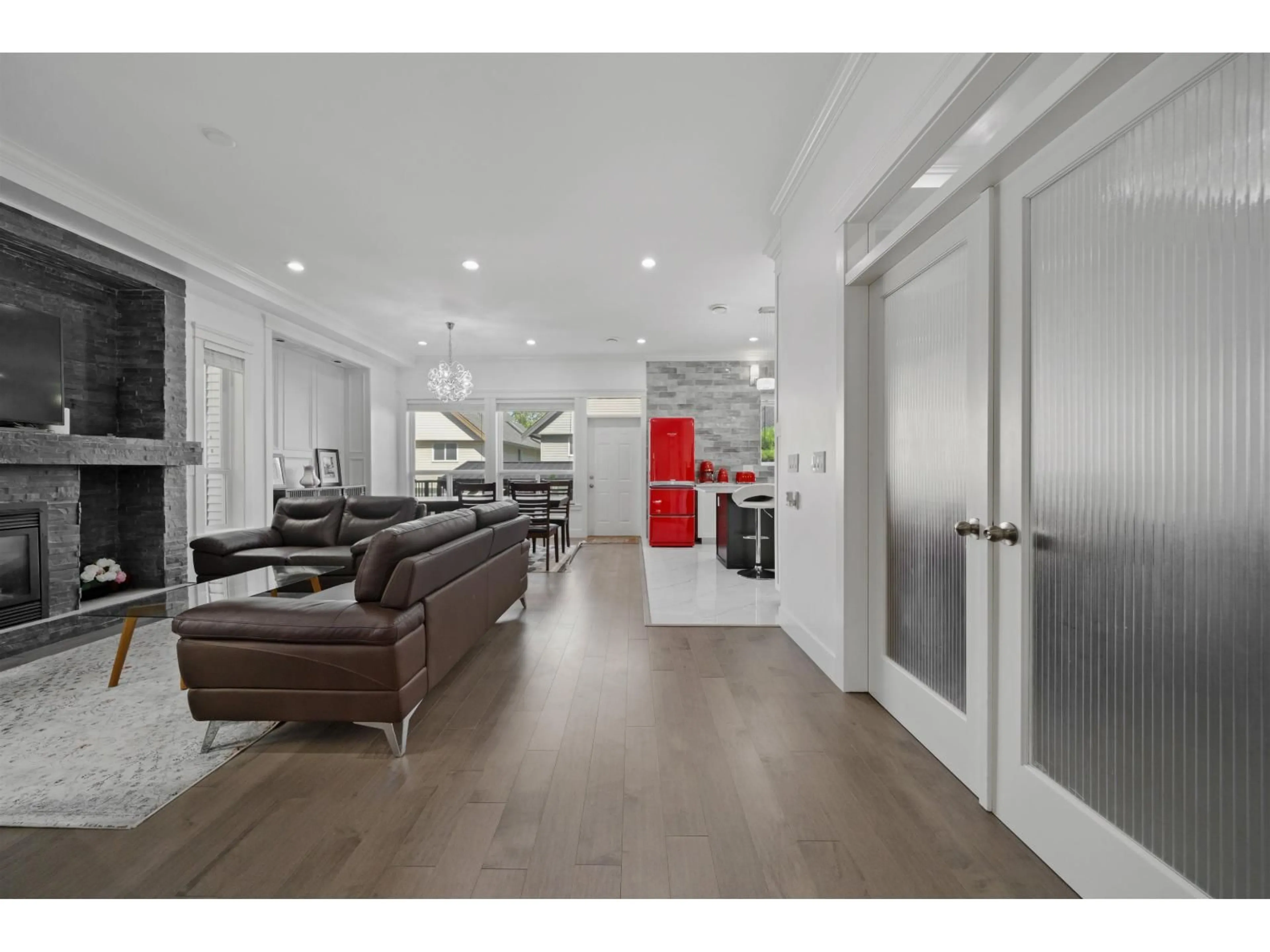 Indoor entryway for 8056 211B STREET, Langley British Columbia V2Y0K3