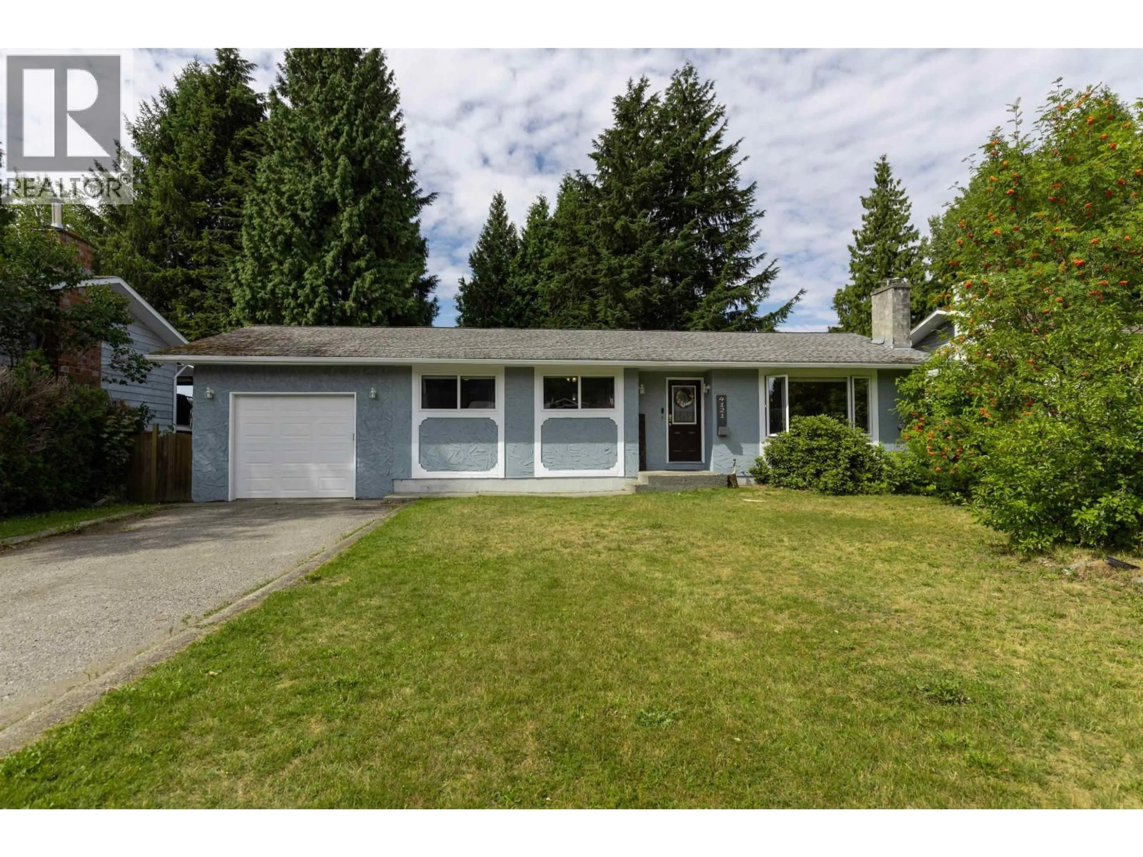 Home with vinyl exterior material, street for 4121 SKOGLUND STREET, Terrace British Columbia V8G2X1