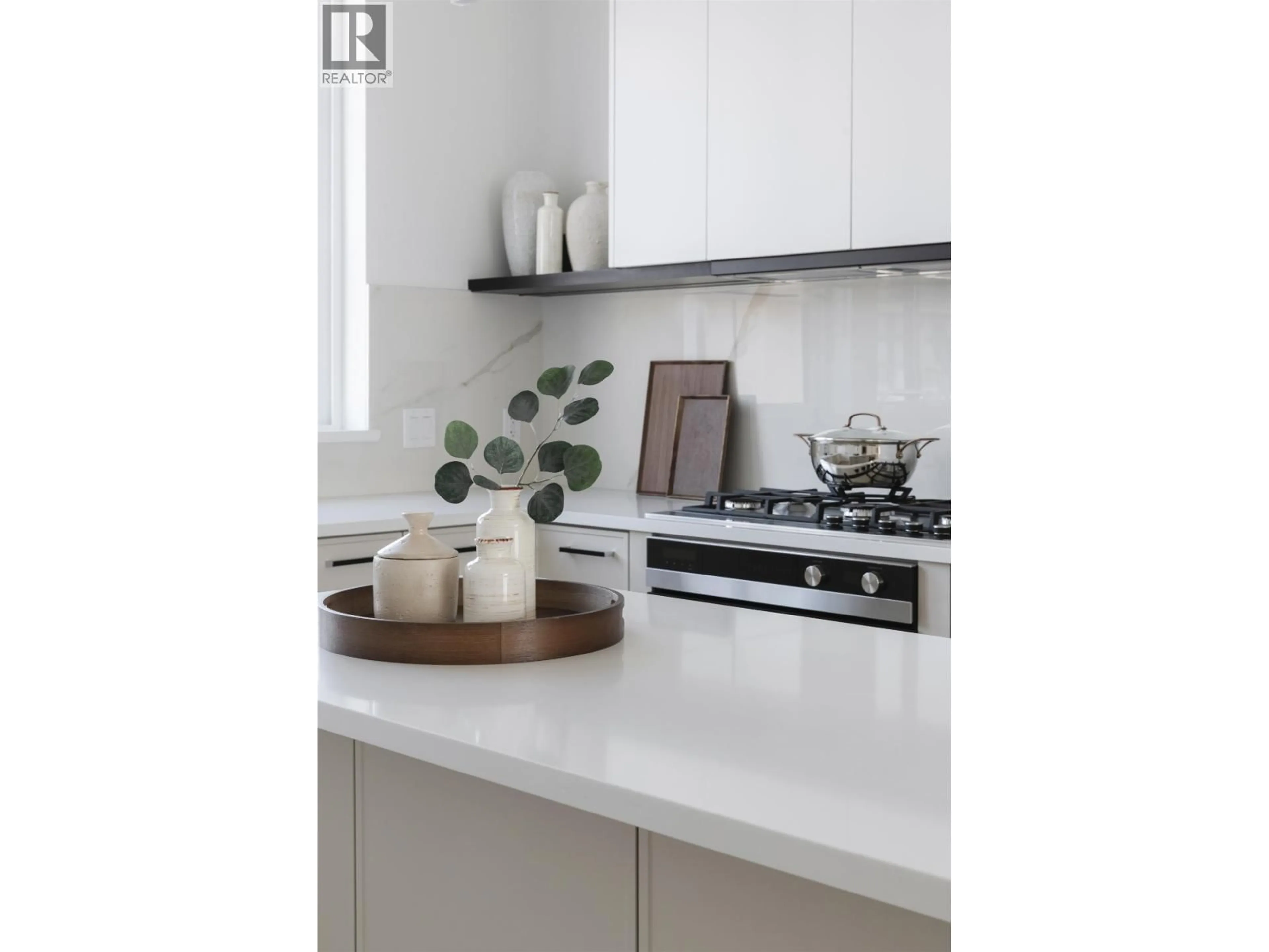 Contemporary kitchen, ceramic/tile floor for 32 - 10188 NO. 1 ROAD, Richmond British Columbia V7E0C8