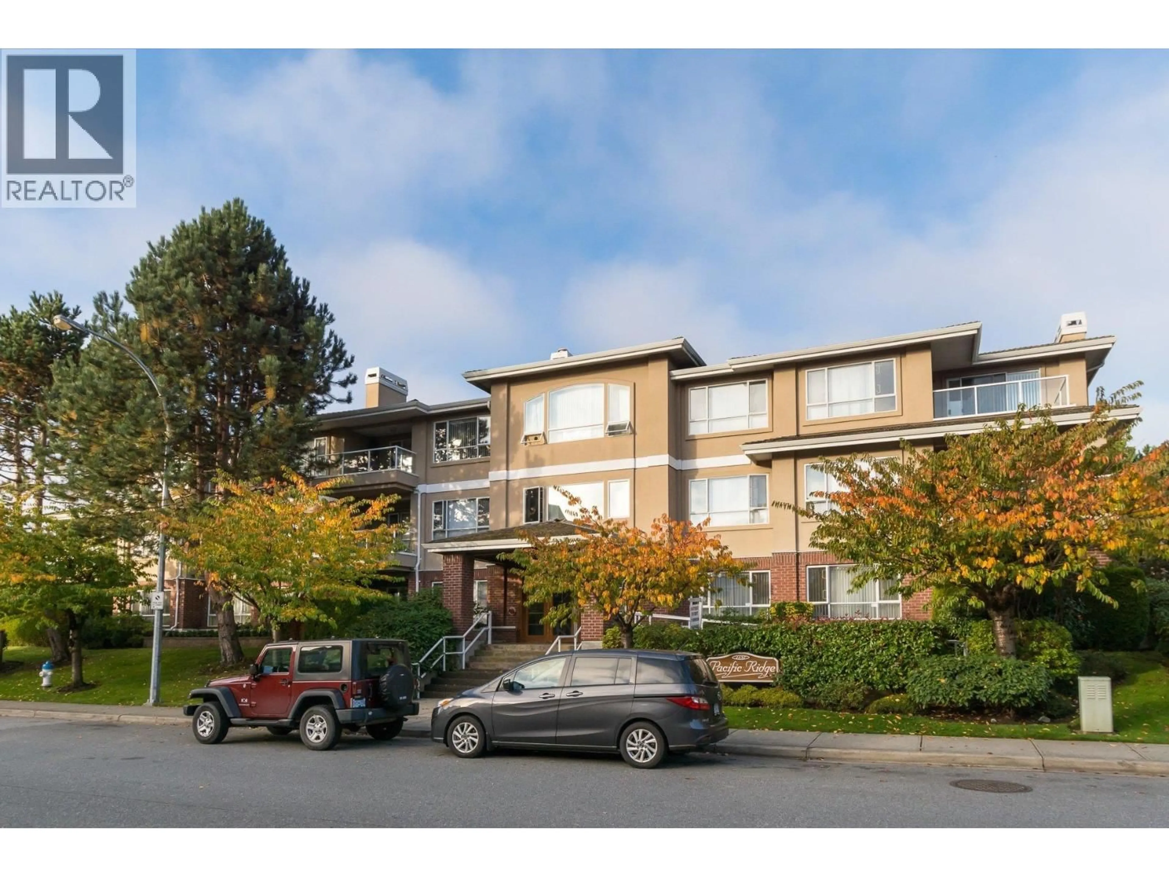 Unknown for 202 - 1131 55 STREET, Delta British Columbia V4M3J9