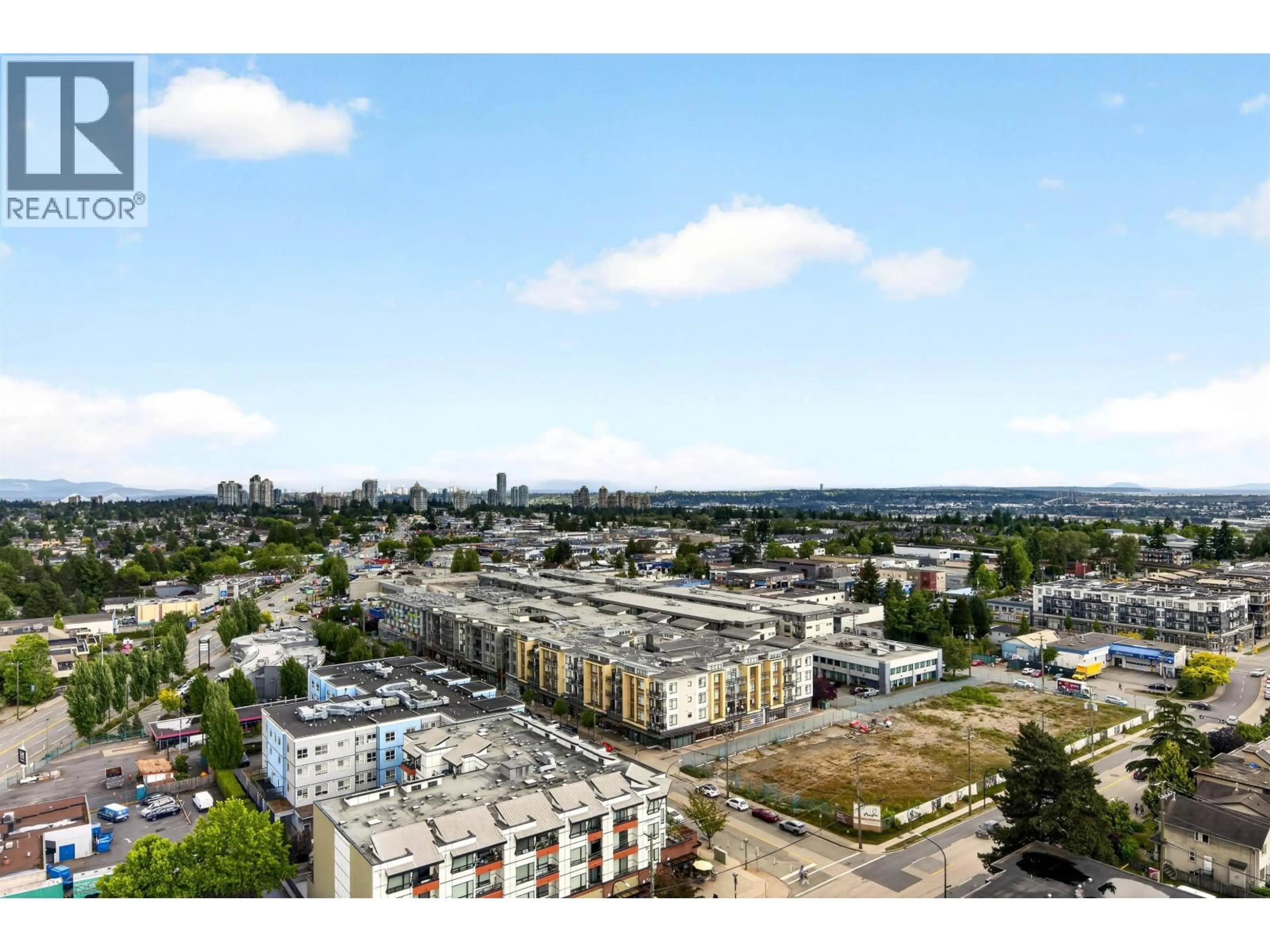 A pic from outside/outdoor area/front of a property/back of a property/a pic from drone, city buildings view from balcony for 1903 - 6540 BURLINGTON AVENUE, Burnaby British Columbia V5H4G3
