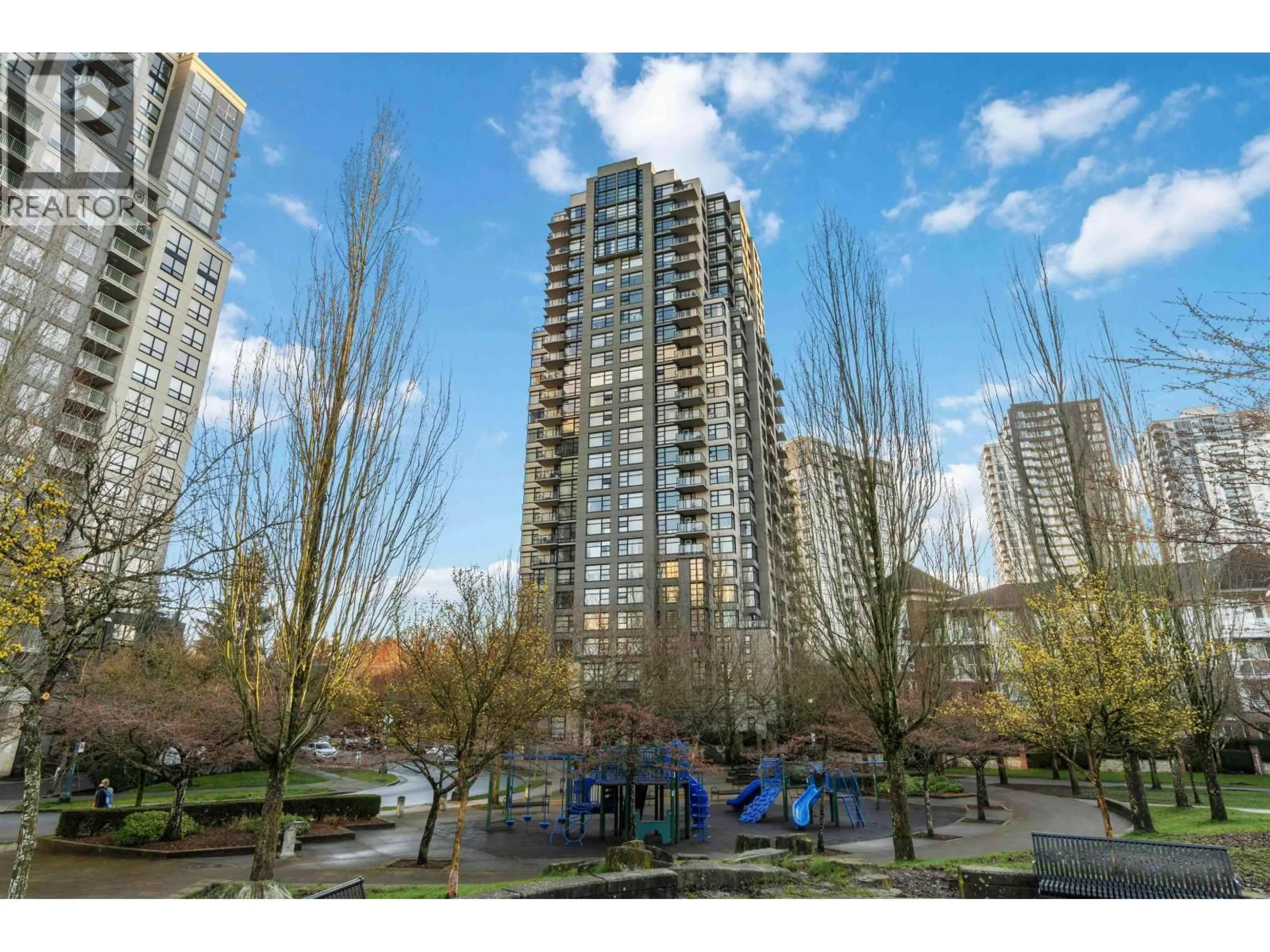 A pic from outside/outdoor area/front of a property/back of a property/a pic from drone, city buildings view from balcony for 805 - 5380 OBEN STREET, Vancouver British Columbia V5R6H7