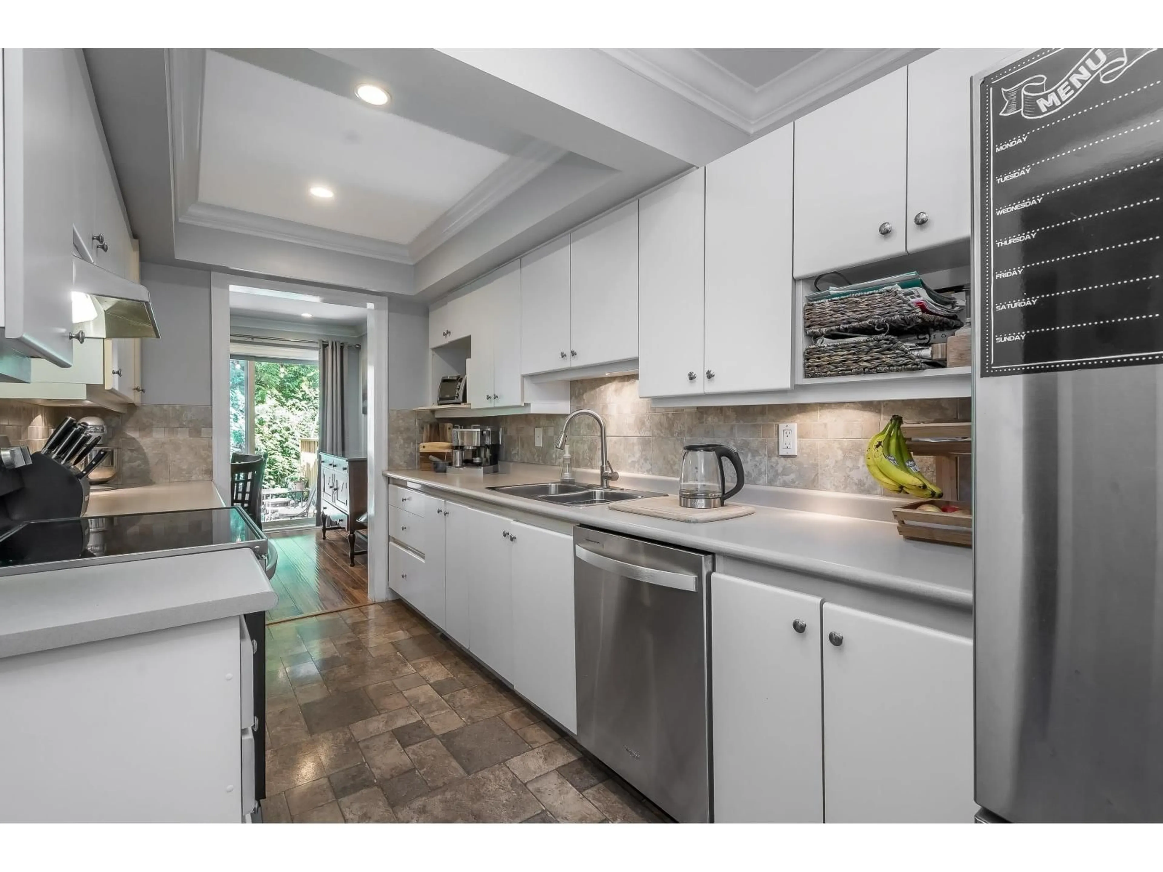 Open concept kitchen, ceramic/tile floor for 1873 LILAC DRIVE, Surrey British Columbia V4A6C7