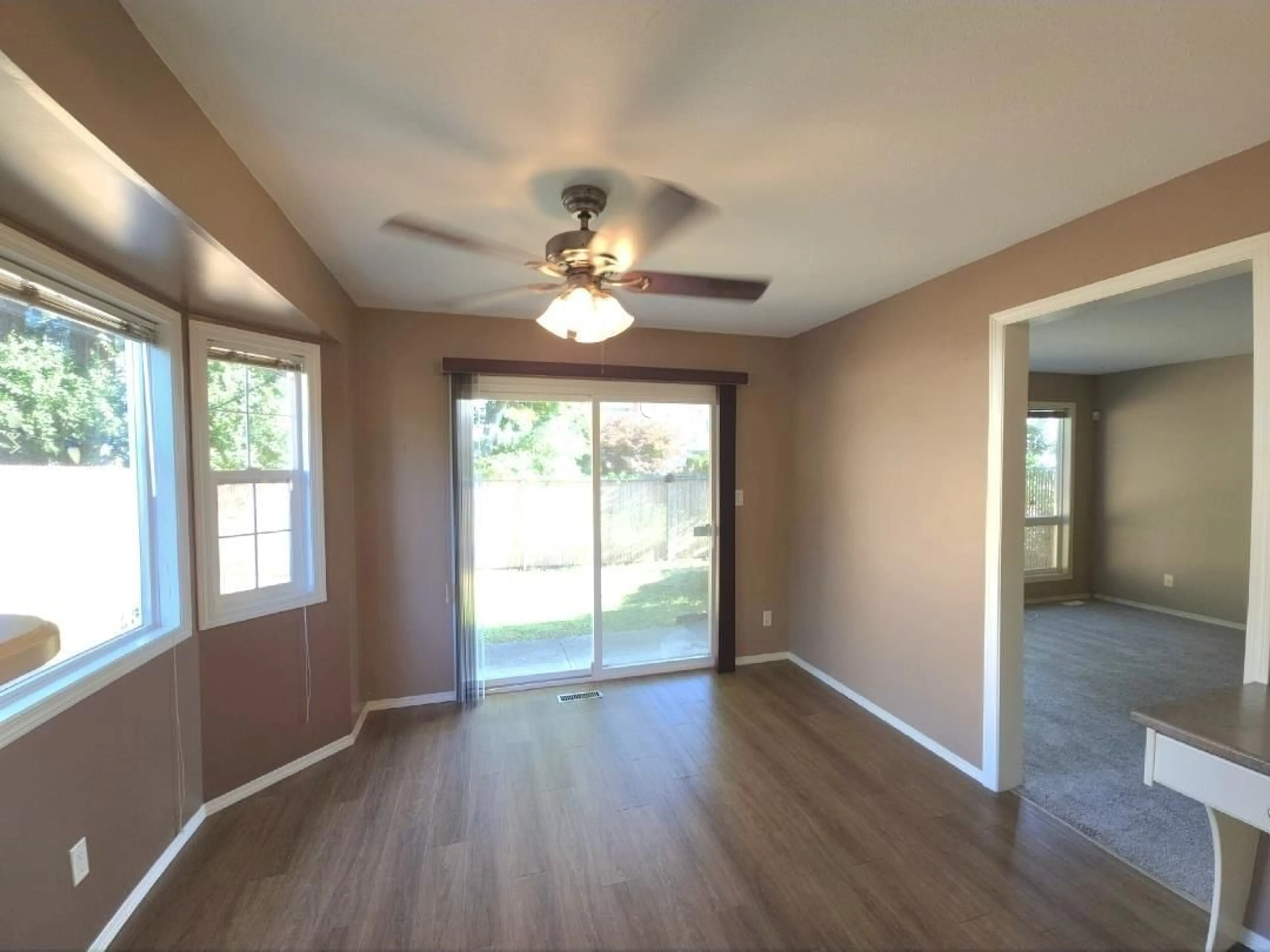 A pic of a room for 106 - 46451 MAPLE AVENUE, Chilliwack British Columbia V2P2J7