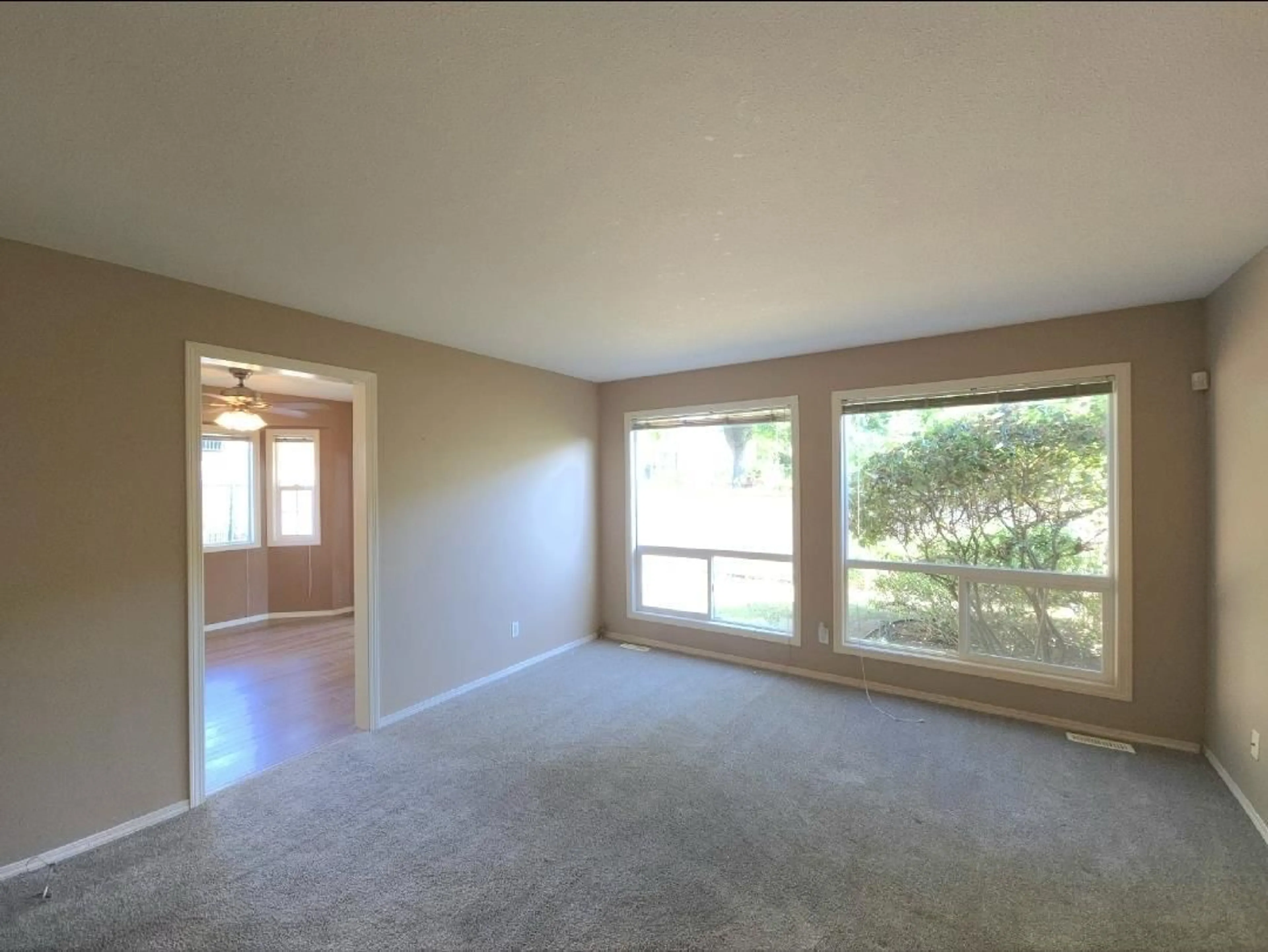 A pic of a room for 106 - 46451 MAPLE AVENUE, Chilliwack British Columbia V2P2J7