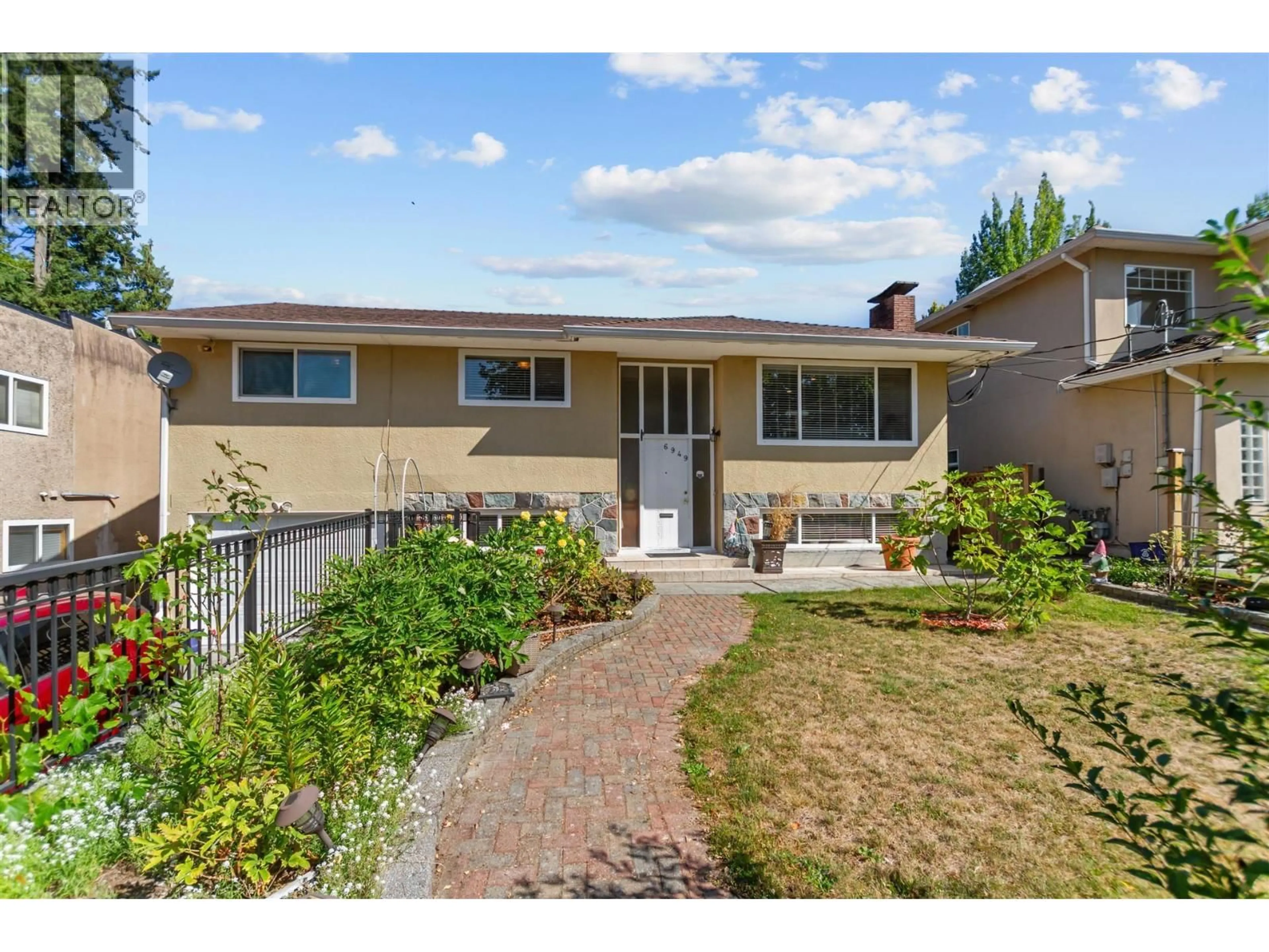 Unknown for 6949 HALIFAX STREET, Burnaby British Columbia V5B2R3
