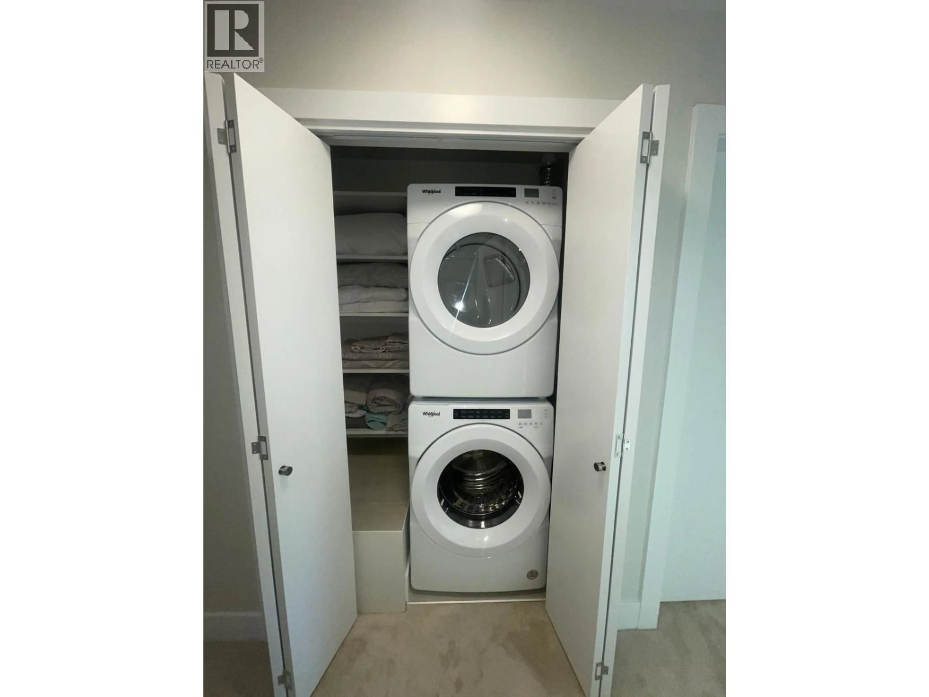 Laundry room for 17 - 4745 SPRUCE WAY, Tsawwassen British Columbia V4M0E8