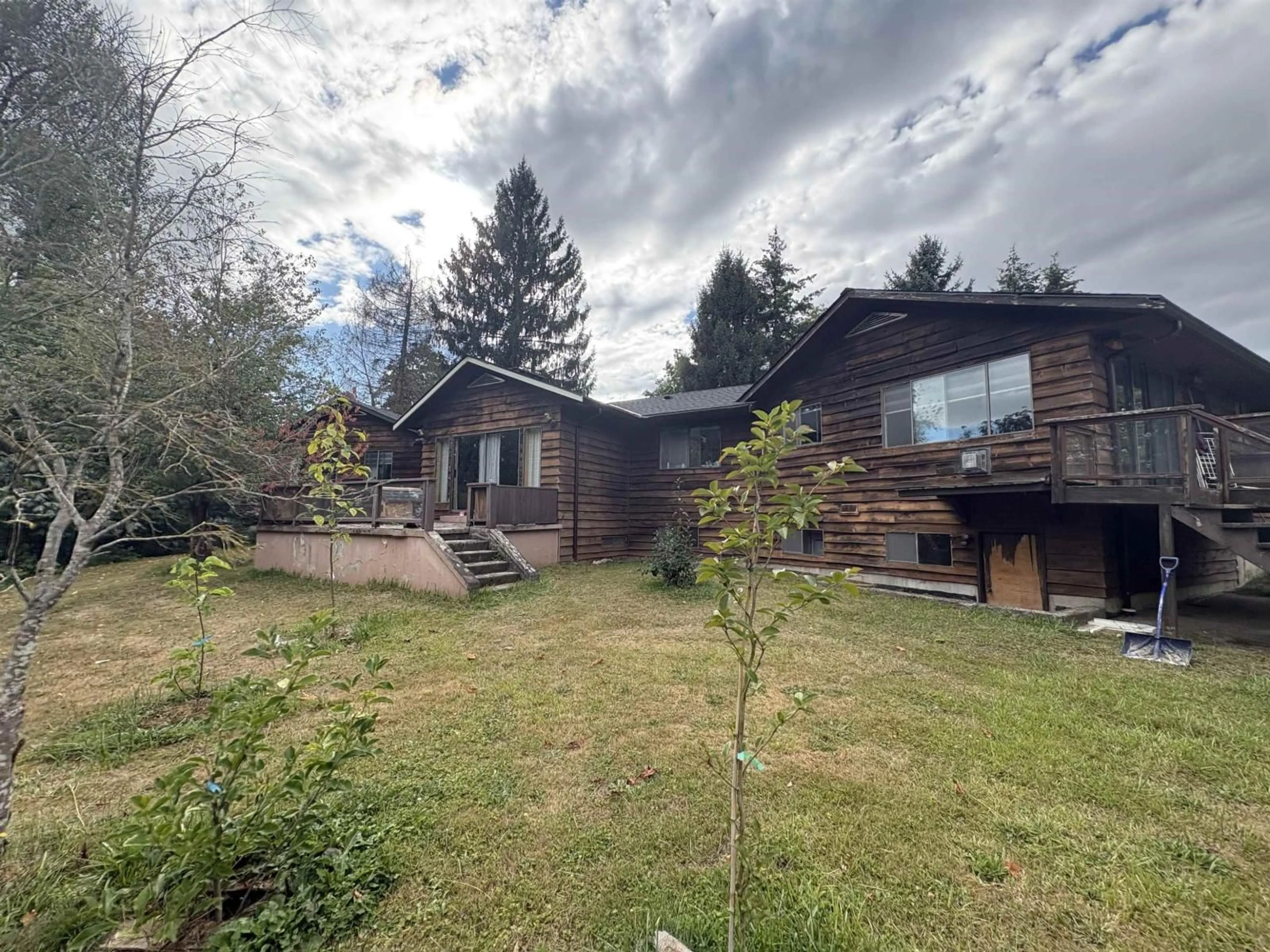 A pic from outside/outdoor area/front of a property/back of a property/a pic from drone, unknown for 24694 21B AVENUE, Langley British Columbia V2Z1J3