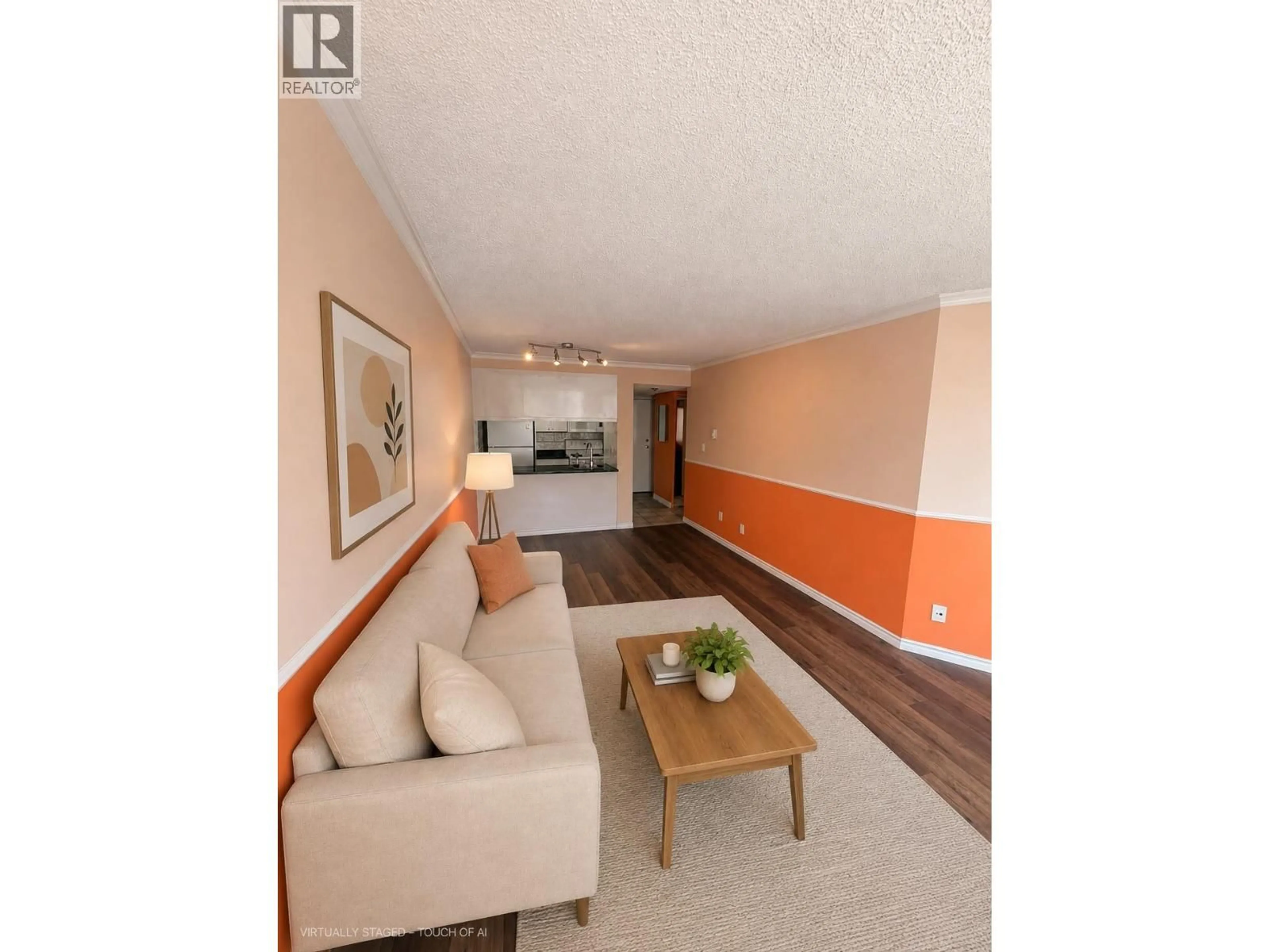 Living room with furniture, wood/laminate floor for 605 - 1270 ROBSON STREET, Vancouver British Columbia V6E3Z6