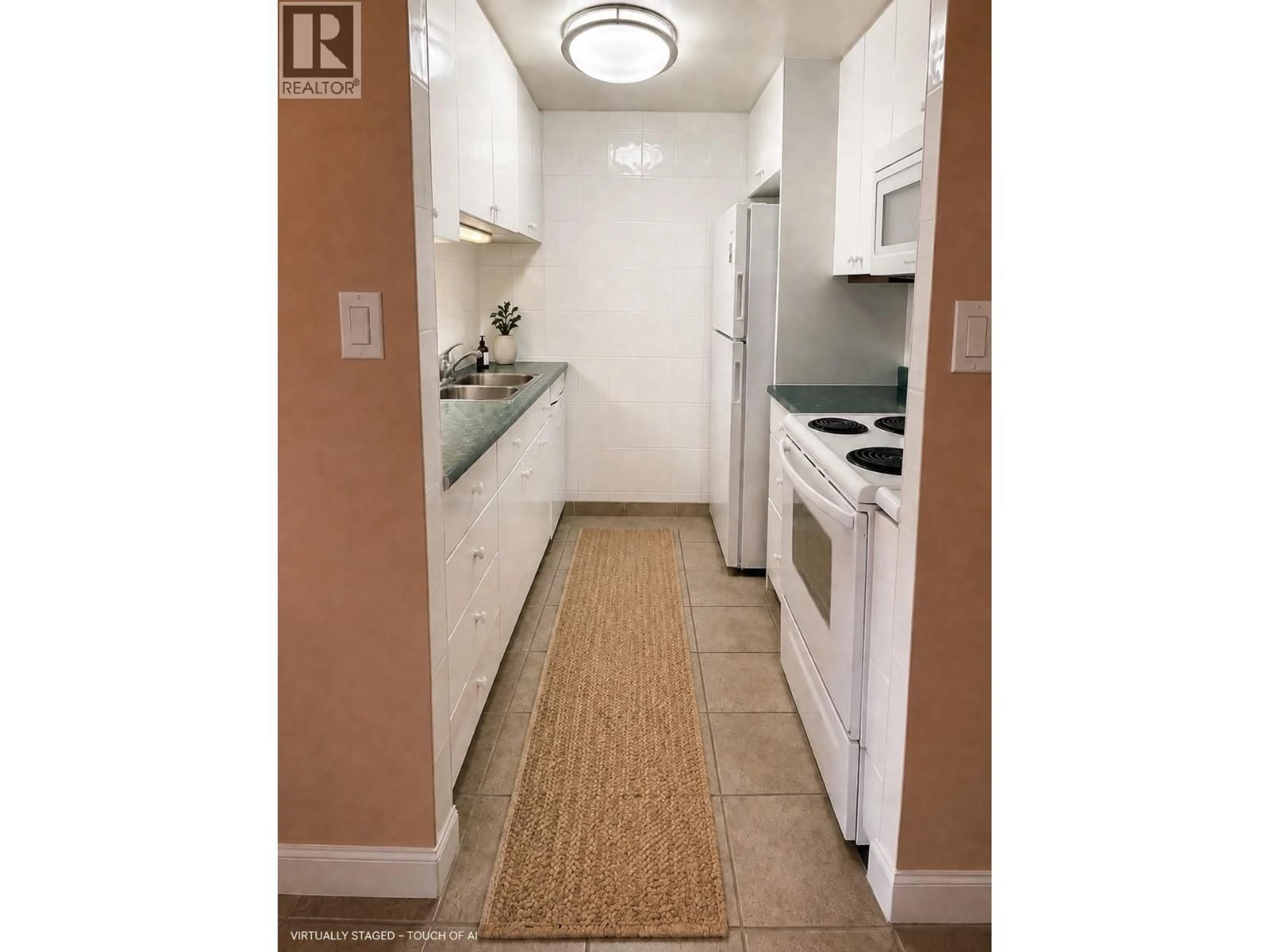 Standard kitchen, unknown for 605 - 1270 ROBSON STREET, Vancouver British Columbia V6E3Z6