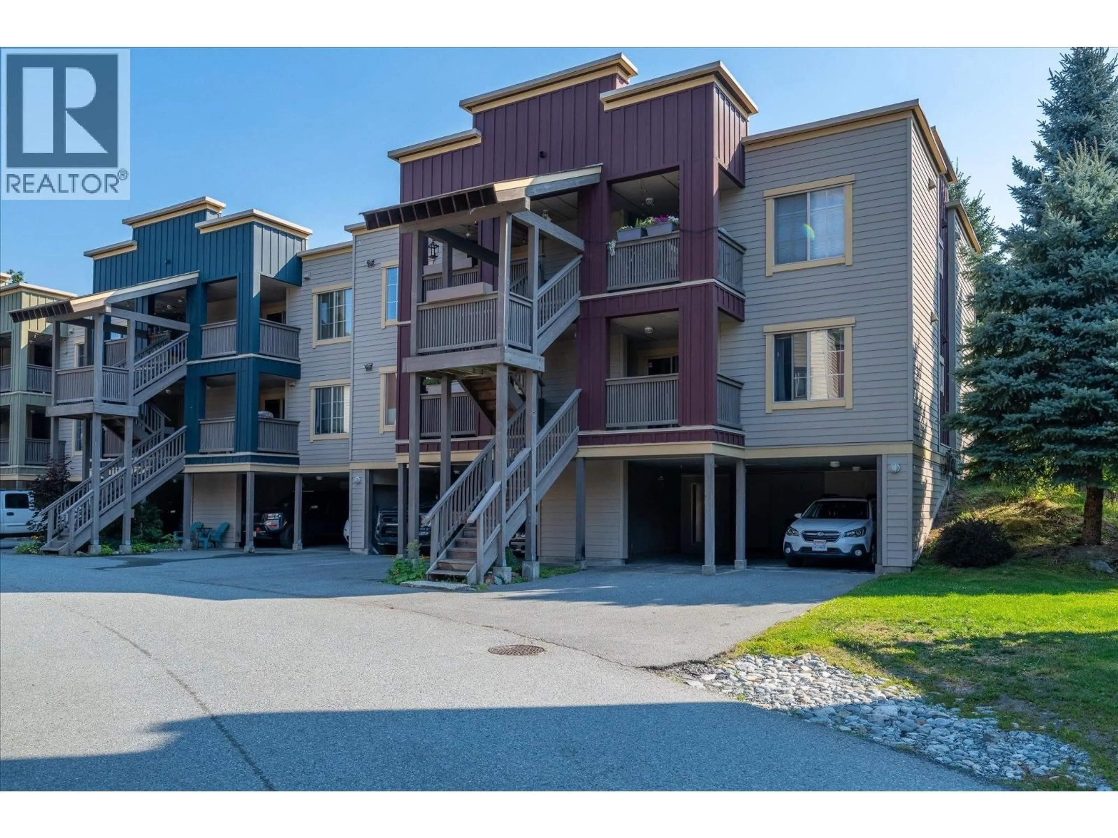 A pic from outside/outdoor area/front of a property/back of a property/a pic from drone, street for 1 - 1444 VINE ROAD, Pemberton British Columbia V0N2L1