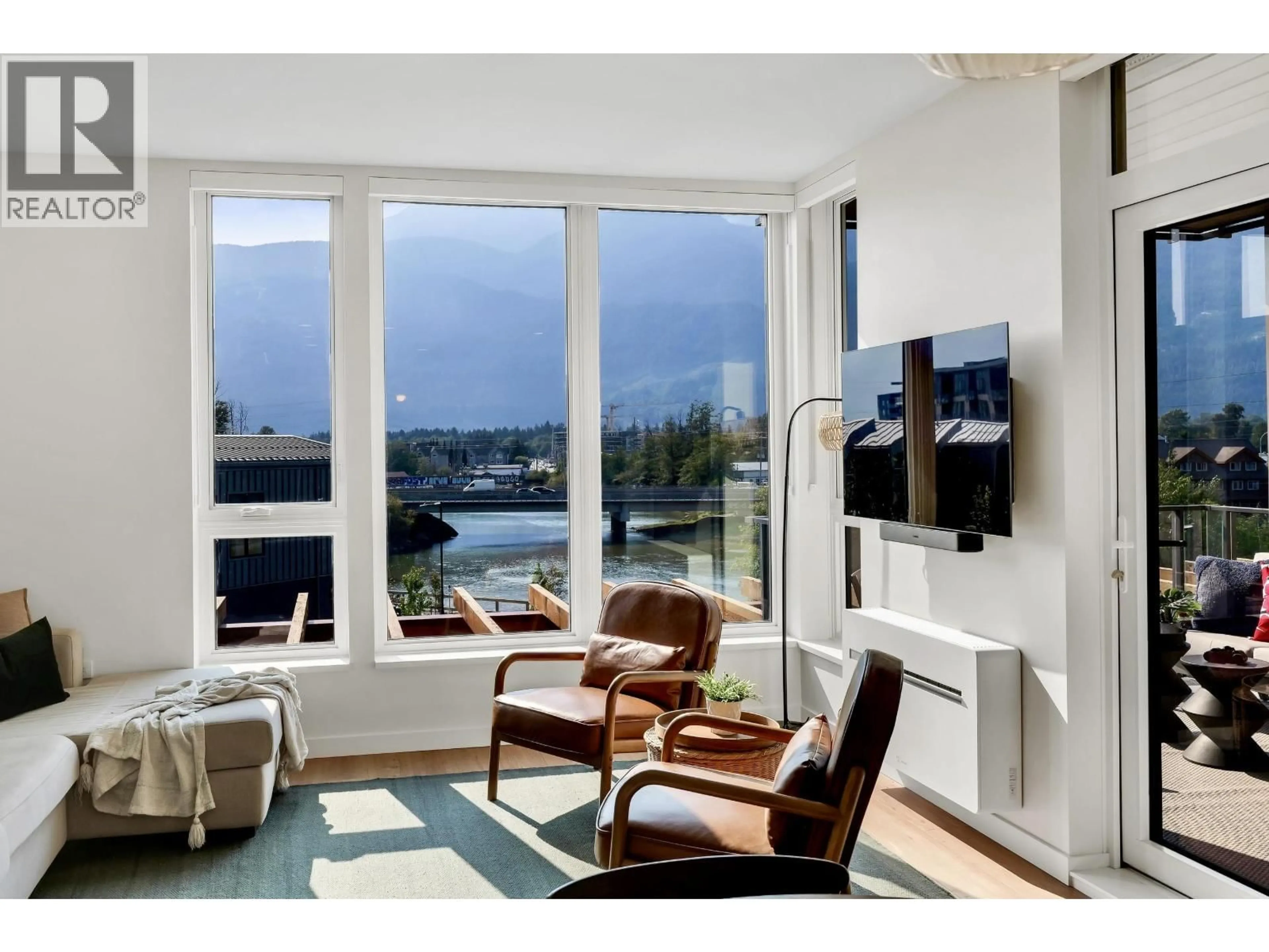Unknown for 313 - 1506 SCOTT CRESCENT, Squamish British Columbia V8B1G4