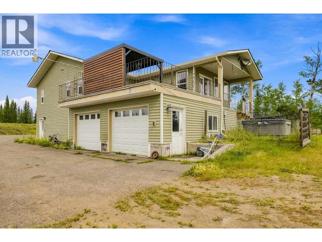 7025 ELEFSON ROAD, 100 Mile House 3