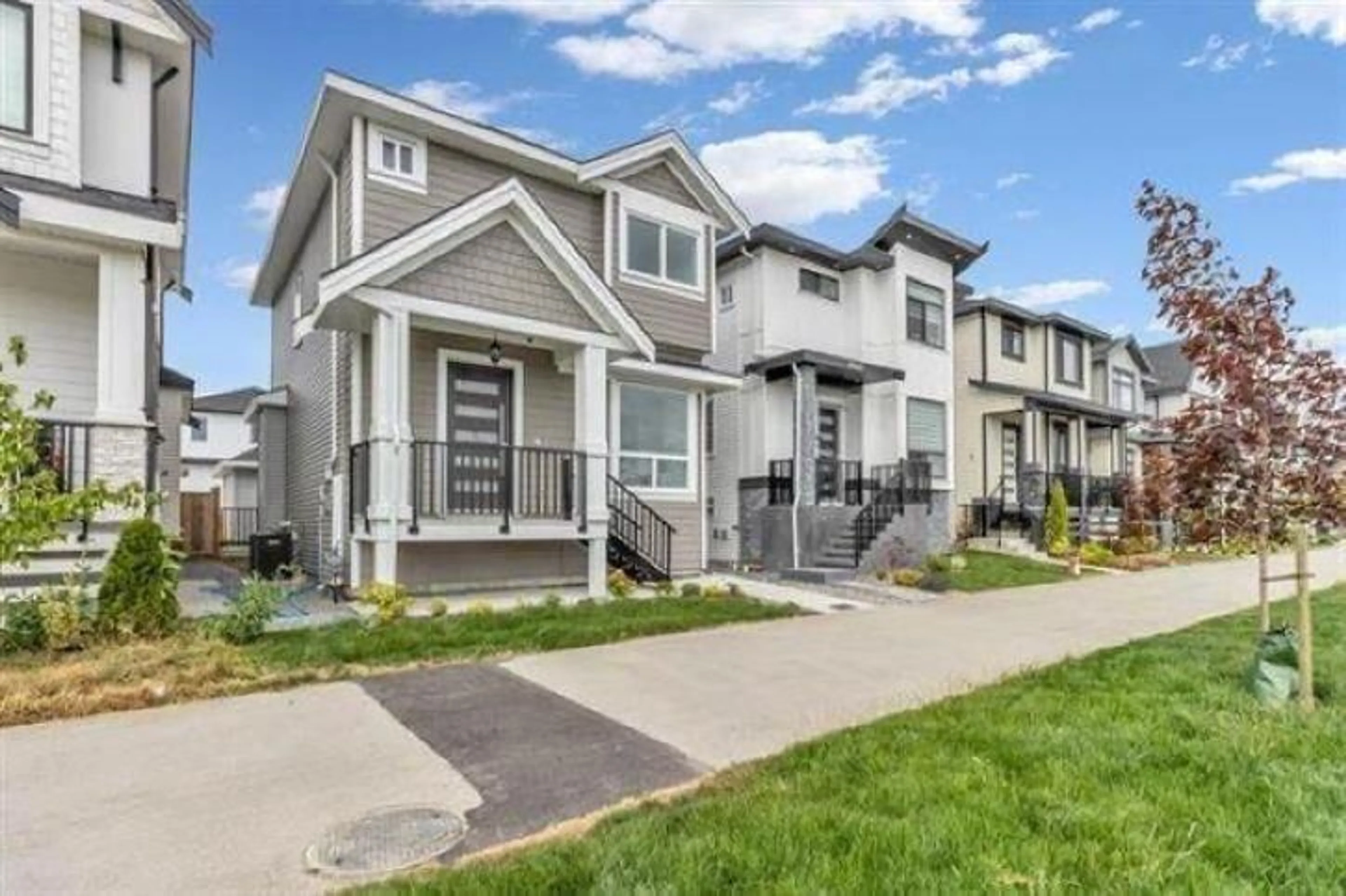 Home with vinyl exterior material, street for 19415 70 AVENUE, Surrey British Columbia V4N1N2