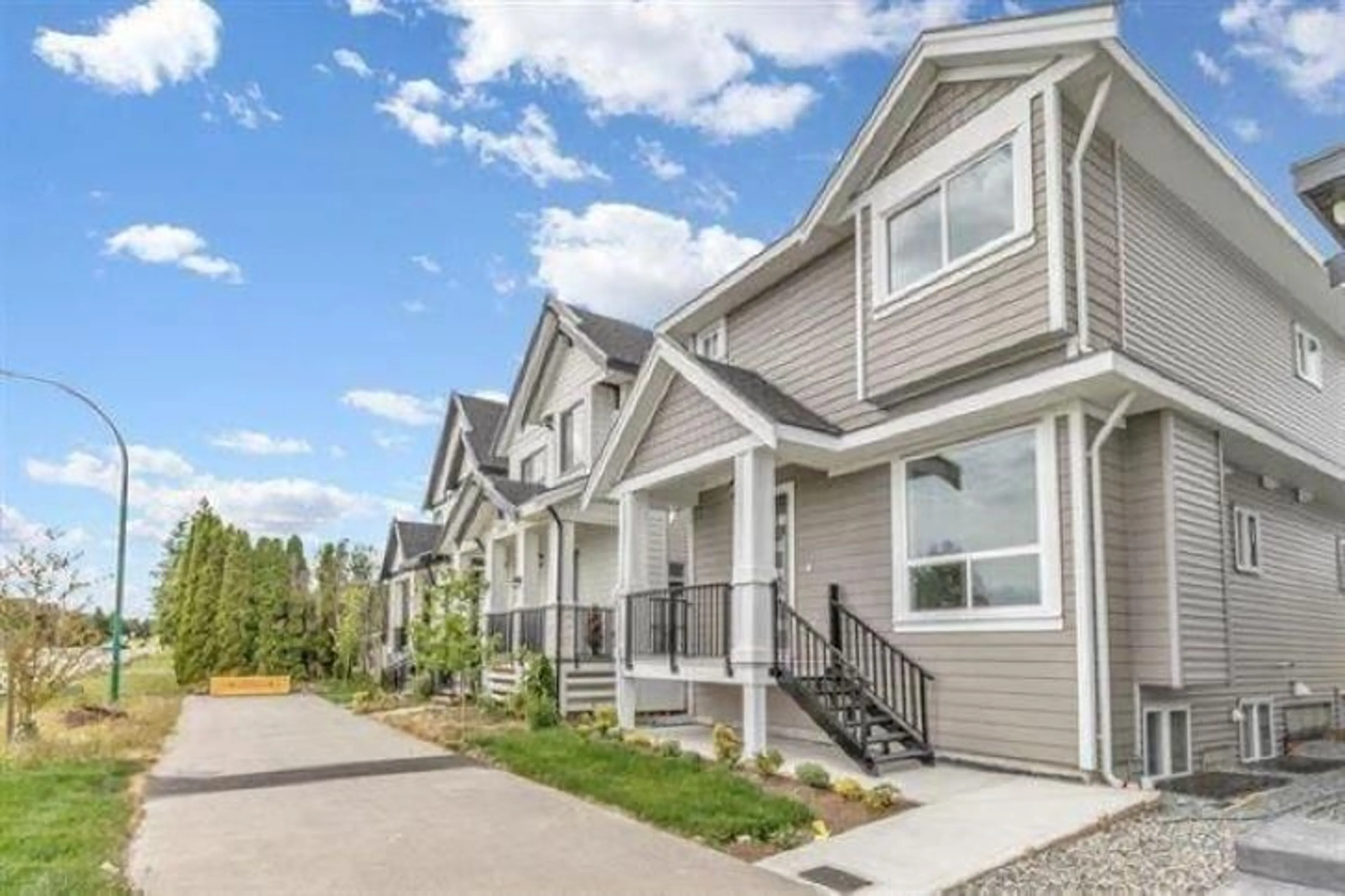 A pic from outside/outdoor area/front of a property/back of a property/a pic from drone, mountain view for 19415 70 AVENUE, Surrey British Columbia V4N1N2