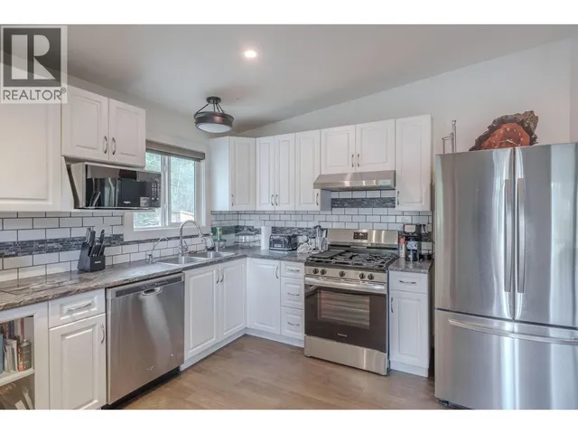 5165 KALLUM DRIVE, 108 Mile Ranch 2