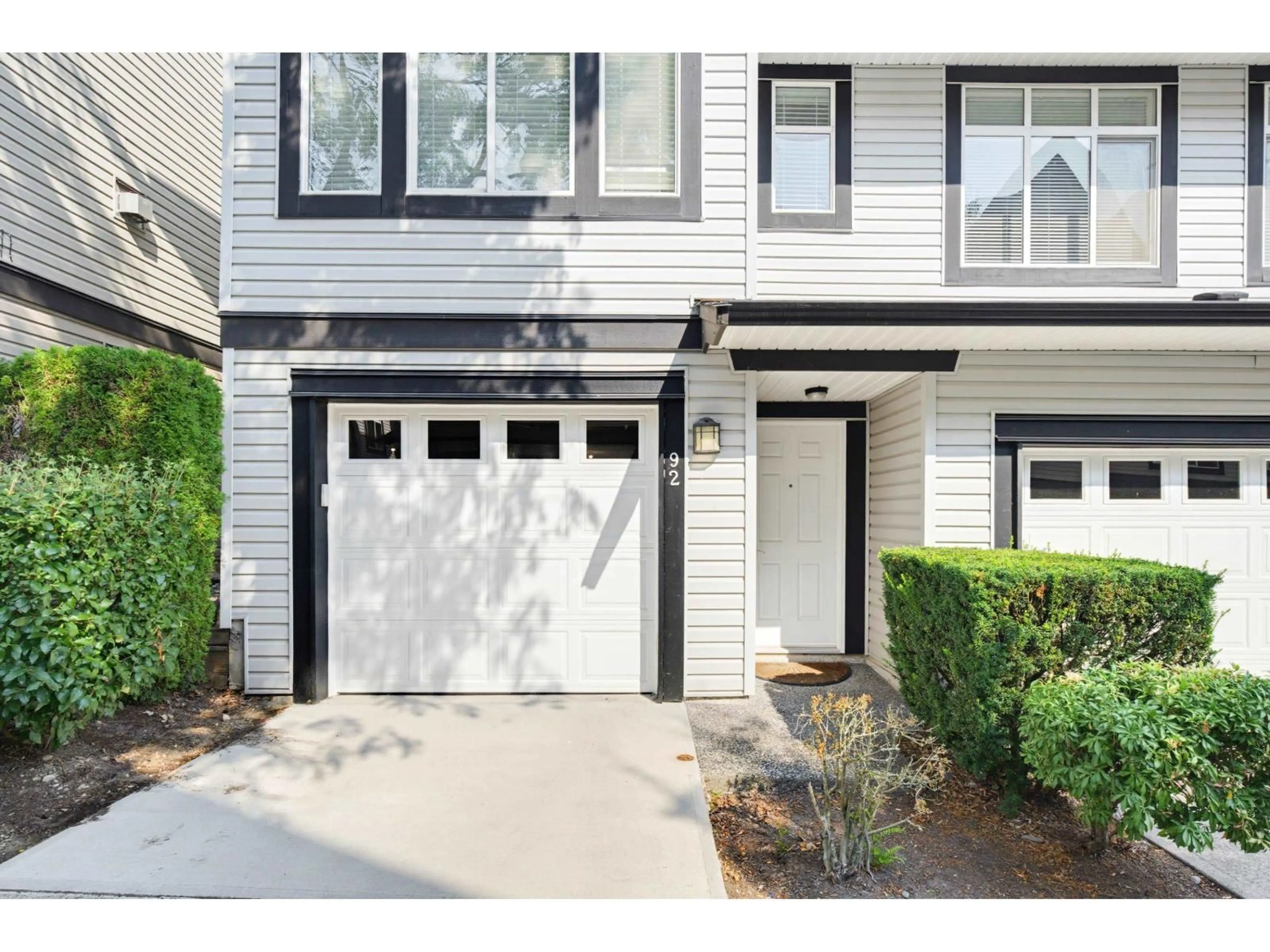 Home with vinyl exterior material, street for 92 - 19932 70 AVENUE, Langley British Columbia V2Y3C6