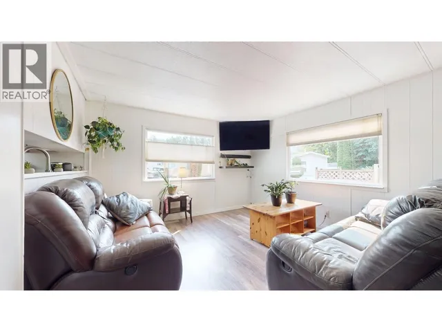 8 - 39884 GOVERNMENT ROAD, Squamish 4