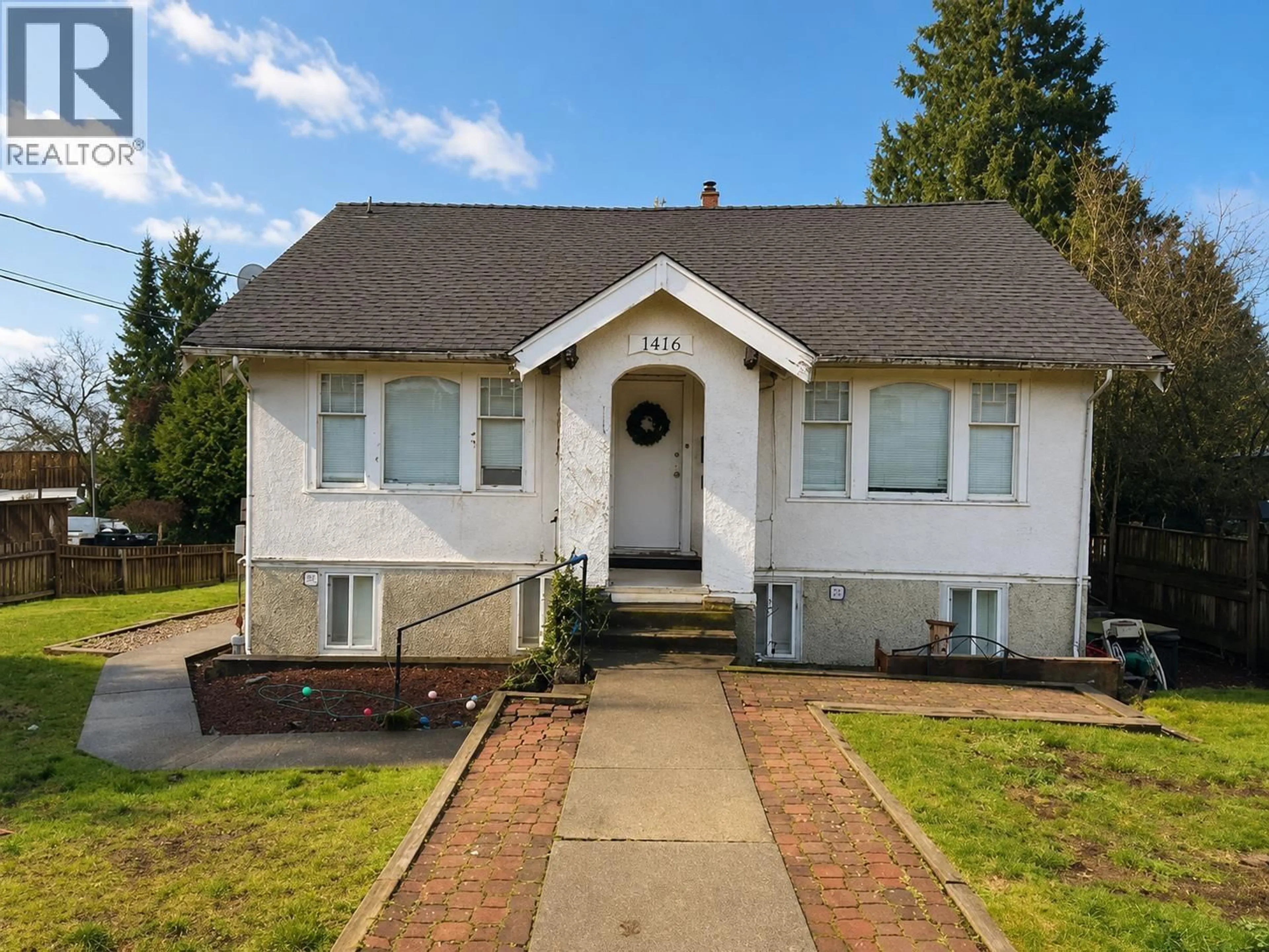 Home with vinyl exterior material, street for 1416 EIGHTH AVENUE, New Westminster British Columbia V3M2S4