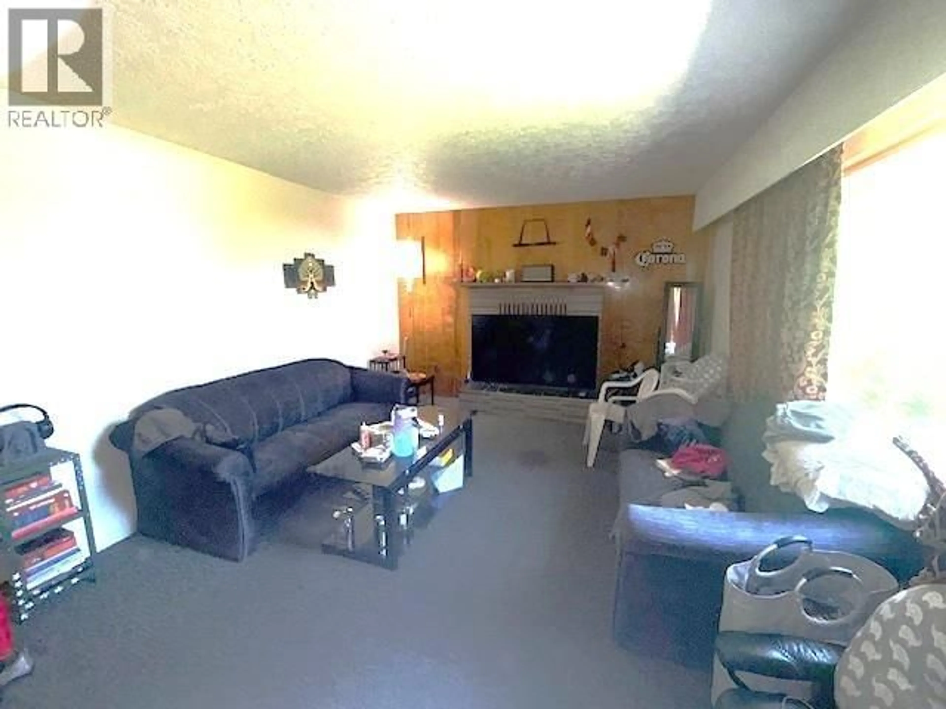 A pic of a room for 3727 14TH AVENUE, Smithers British Columbia V0J2N0