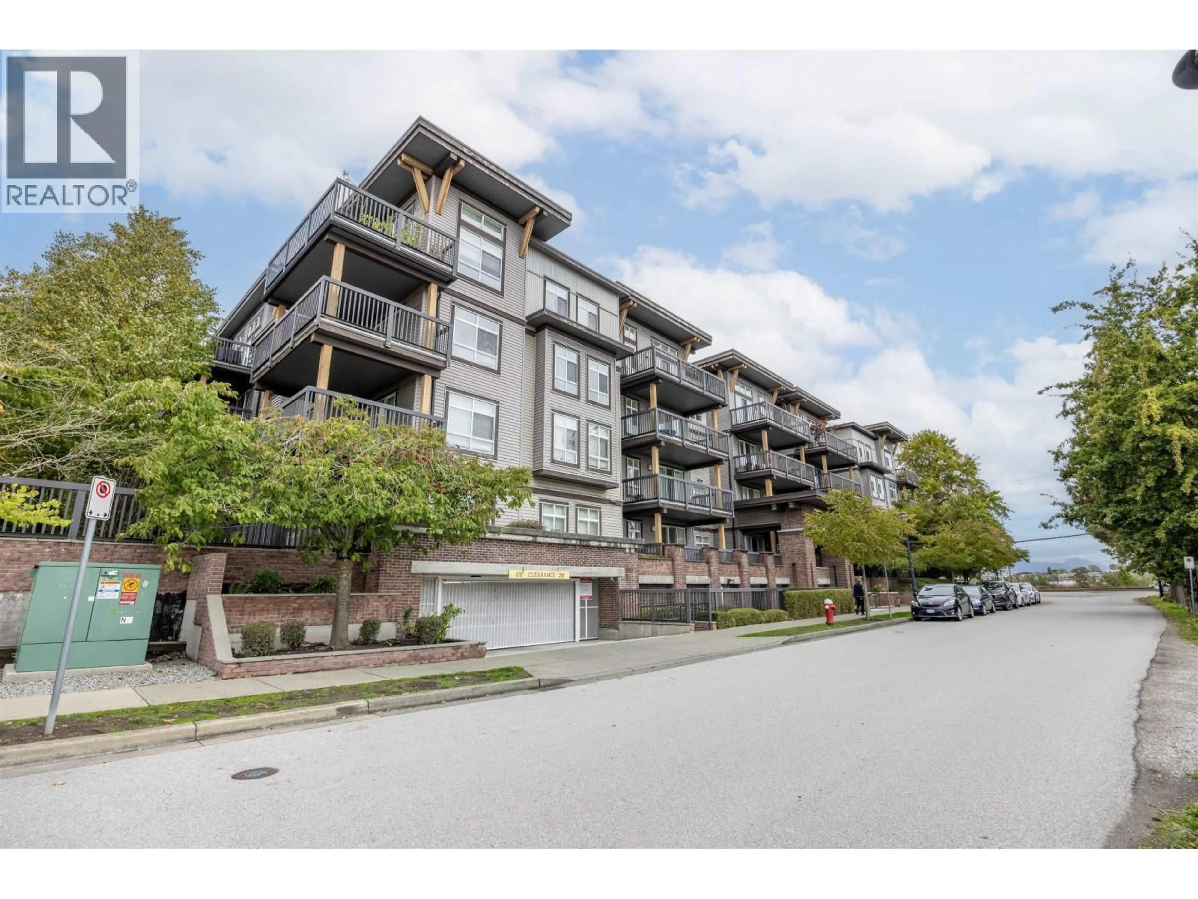 Unknown for 105 - 6033 KATSURA STREET, Richmond British Columbia V6Y0B3