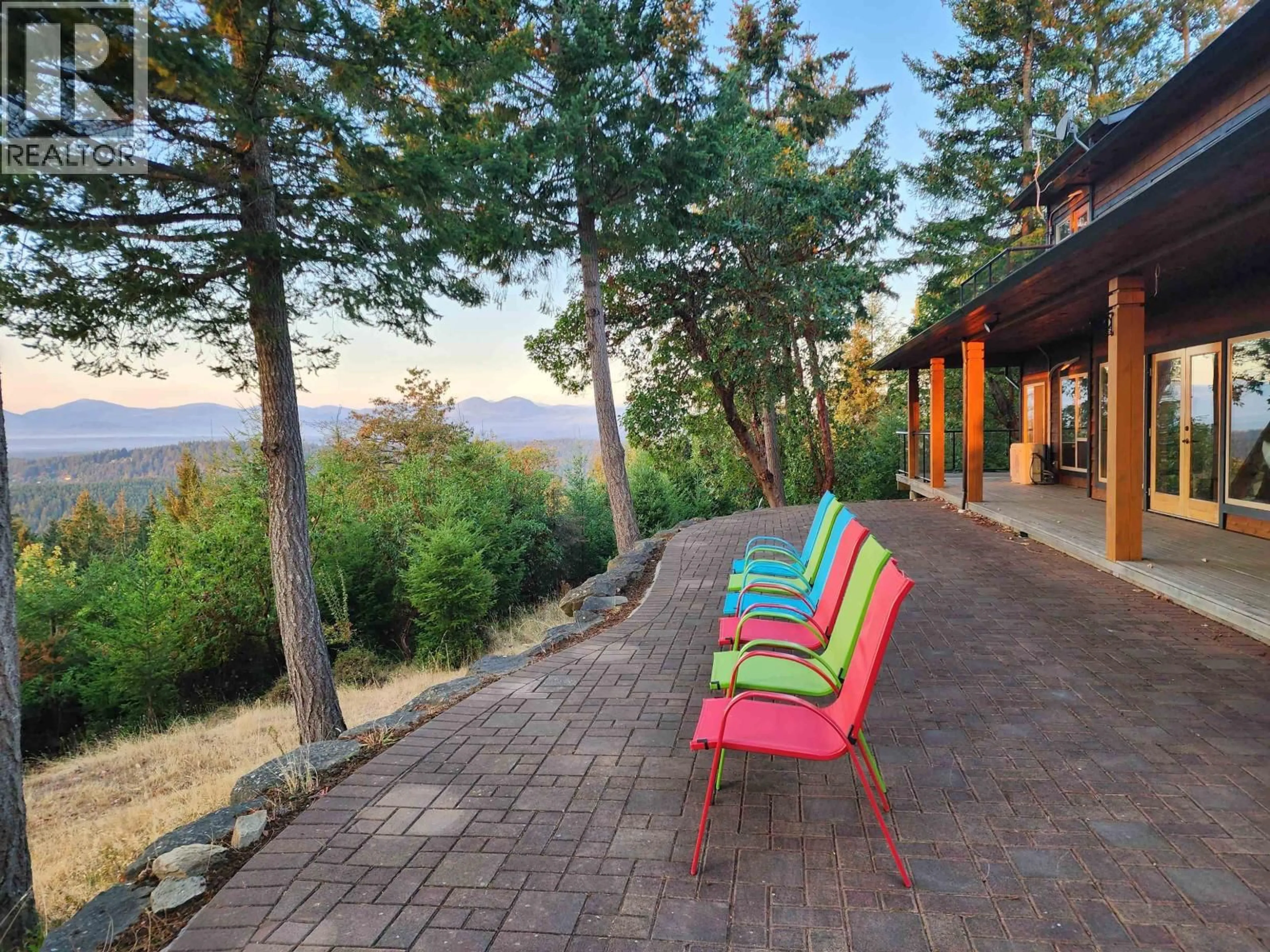 Patio, water/lake/river/ocean view for 1495 COATS DRIVE, Gabriola Island British Columbia V0R1X6