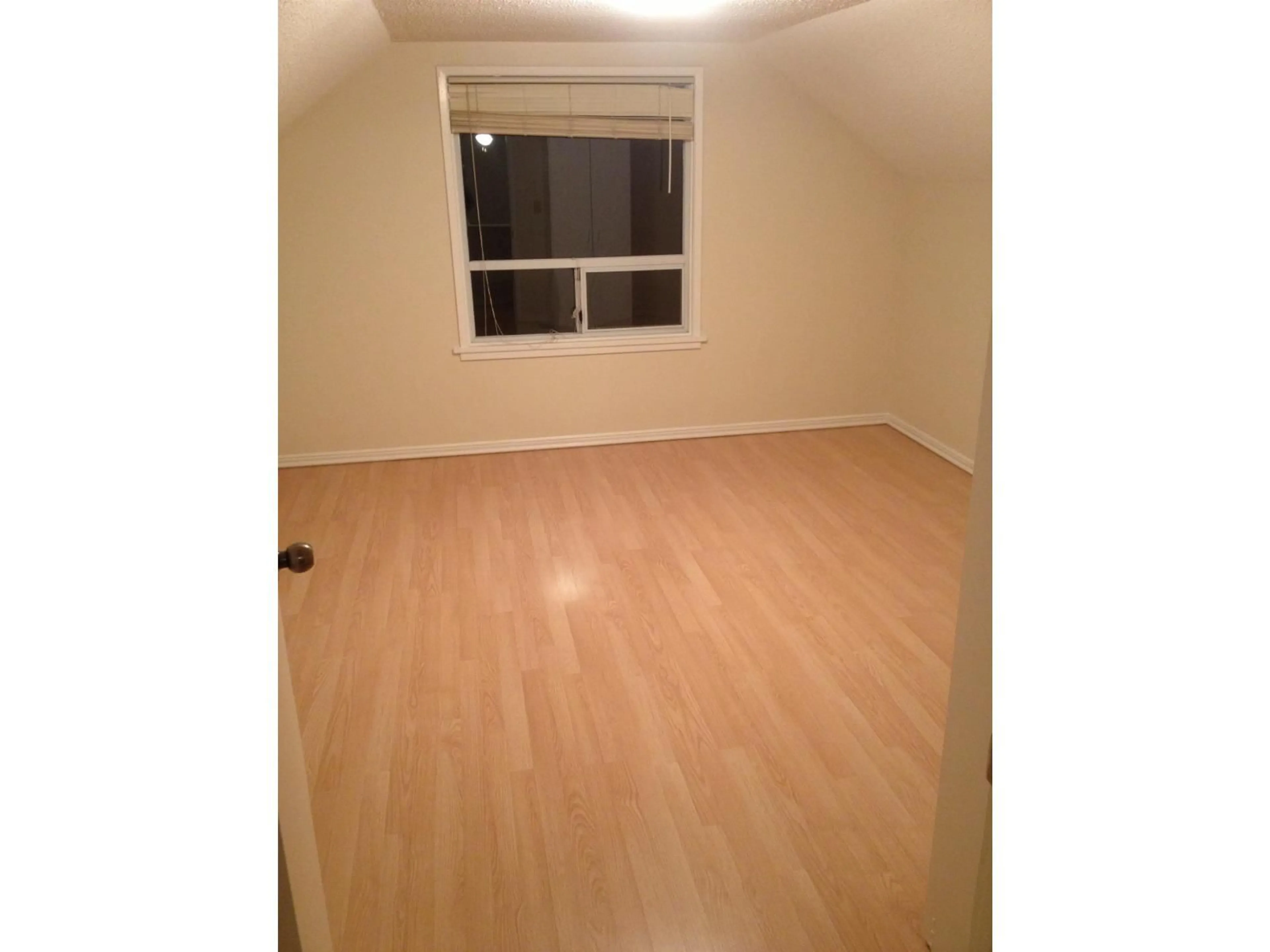 A pic of a room for 45872 YATES AVENUE, Chilliwack British Columbia V2P3H1