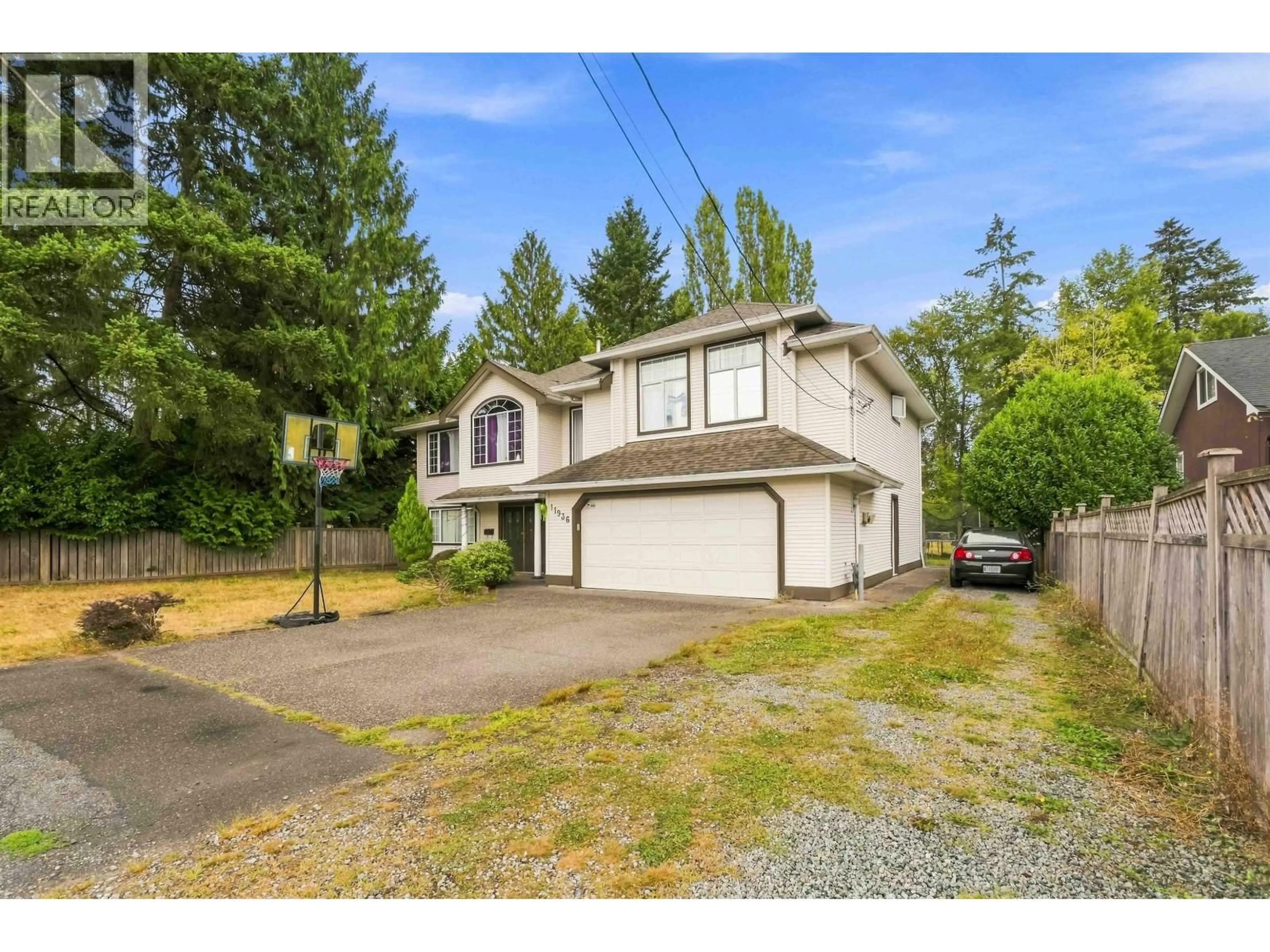A pic from outside/outdoor area/front of a property/back of a property/a pic from drone, street for 11936 236 STREET, Maple Ridge British Columbia V4R2G2