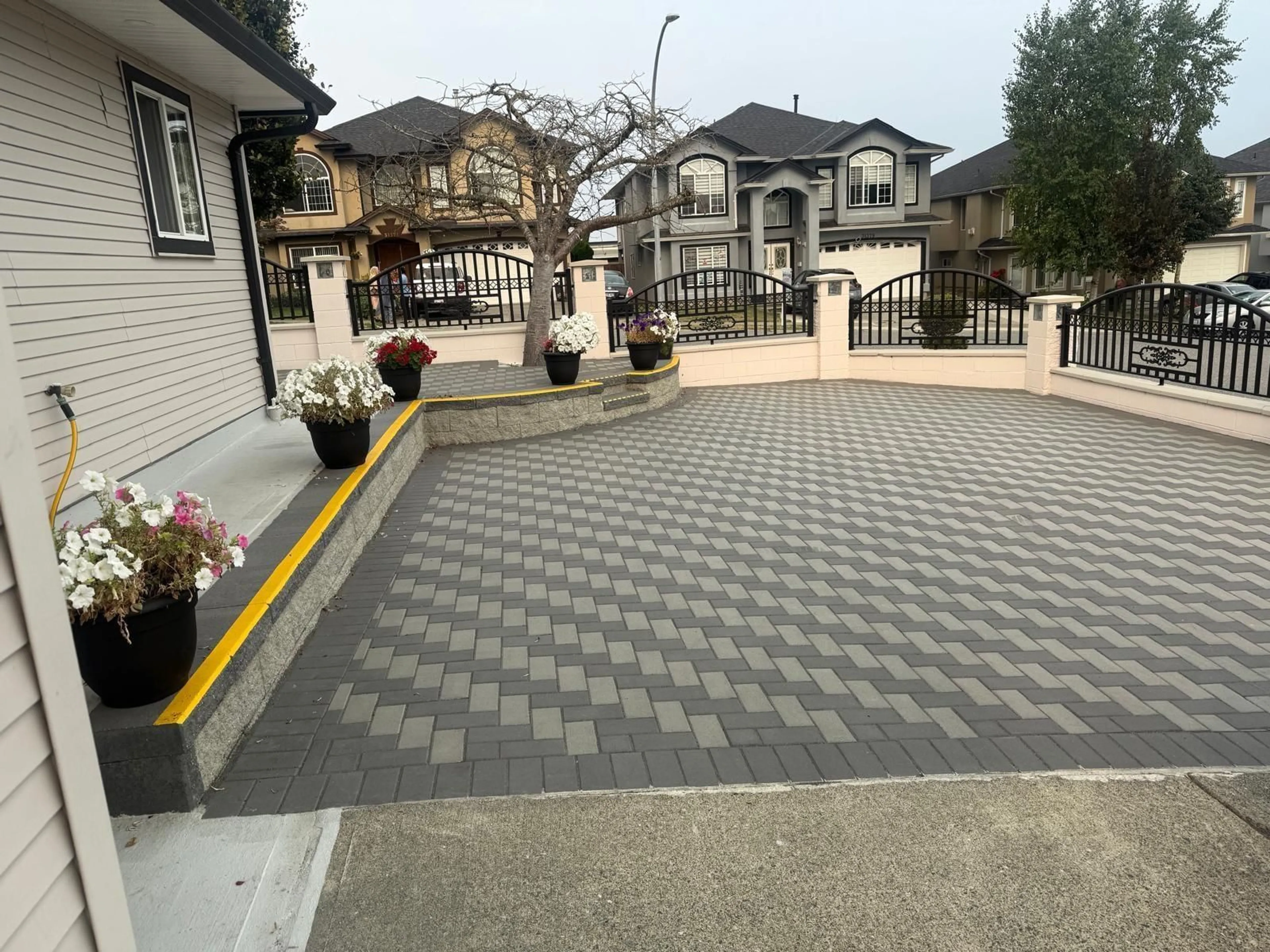 Patio, street for 31380 HOMESTEAD CRESCENT, Abbotsford British Columbia V2T6V5