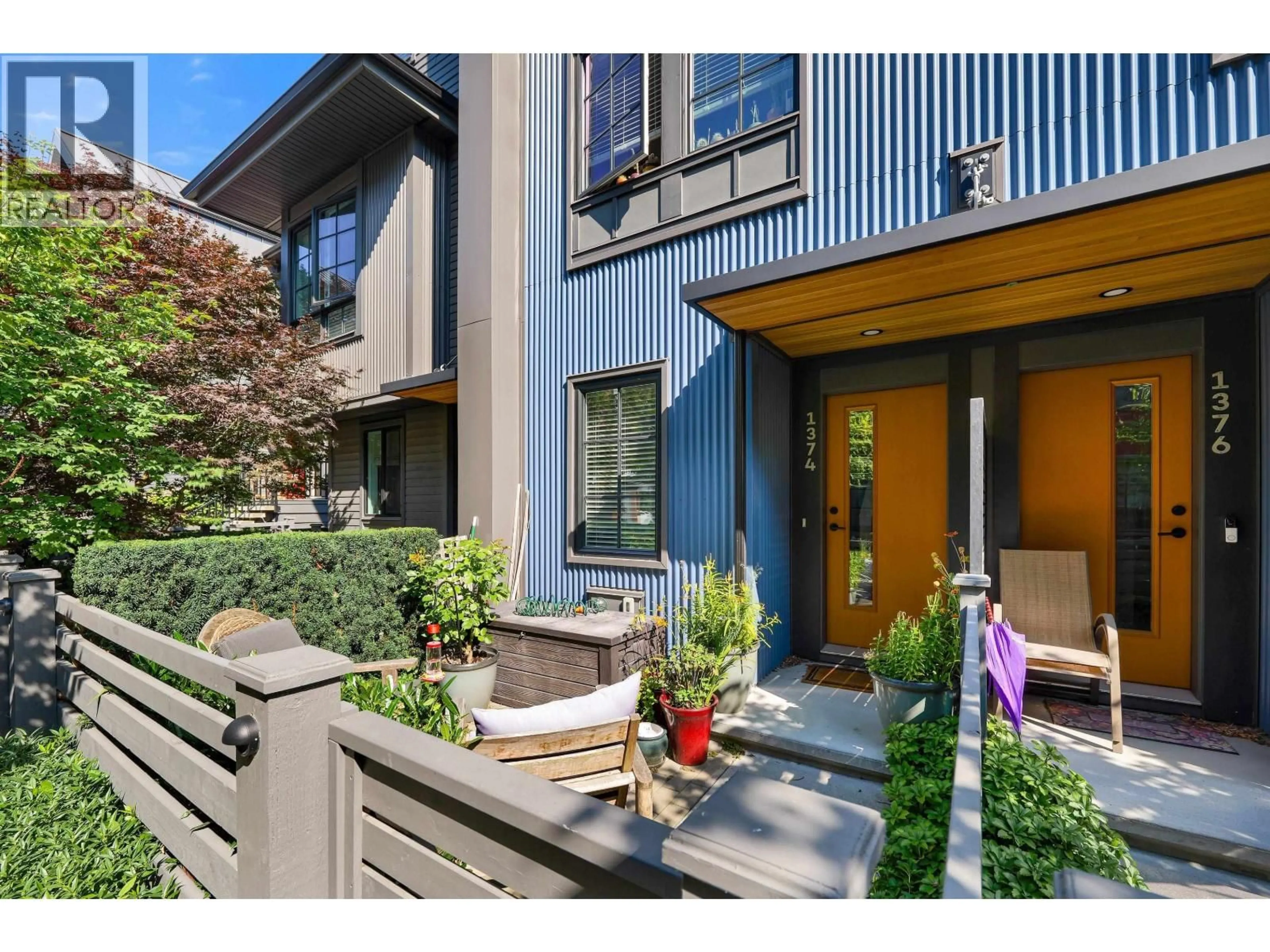 Unknown for 1374 MARINASIDE PLACE, Squamish British Columbia V8B1A8