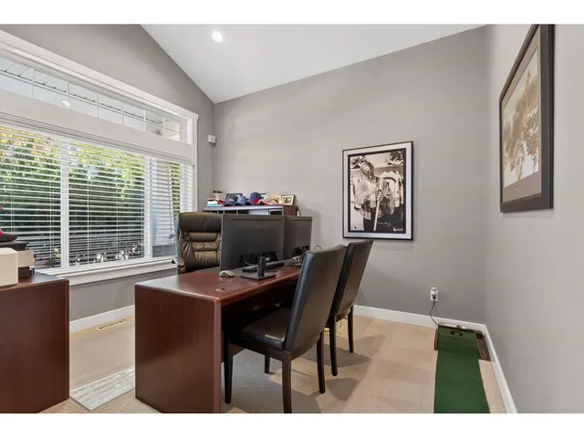 19160 69 AVENUE, Surrey 5