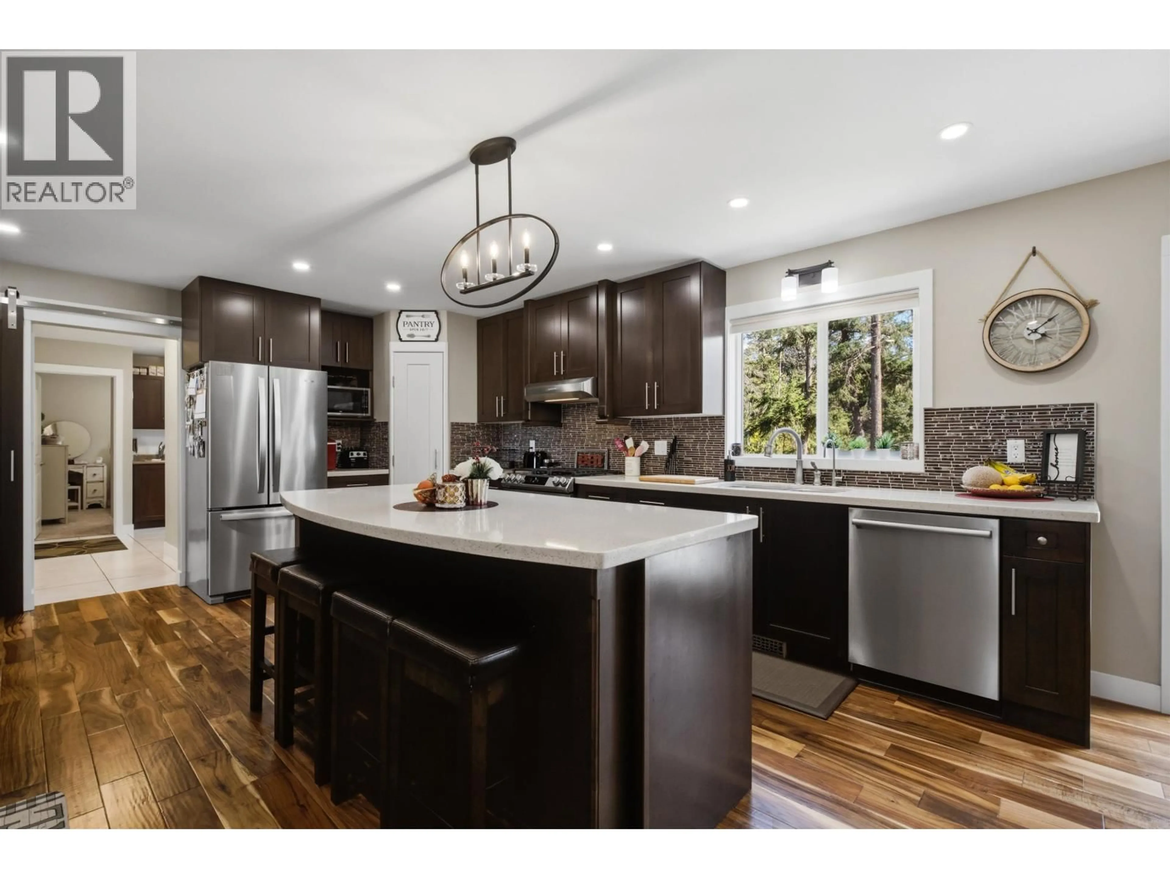 Open concept kitchen, unknown for 511 TAMARACK ROAD, Williams Lake British Columbia V2G4J2