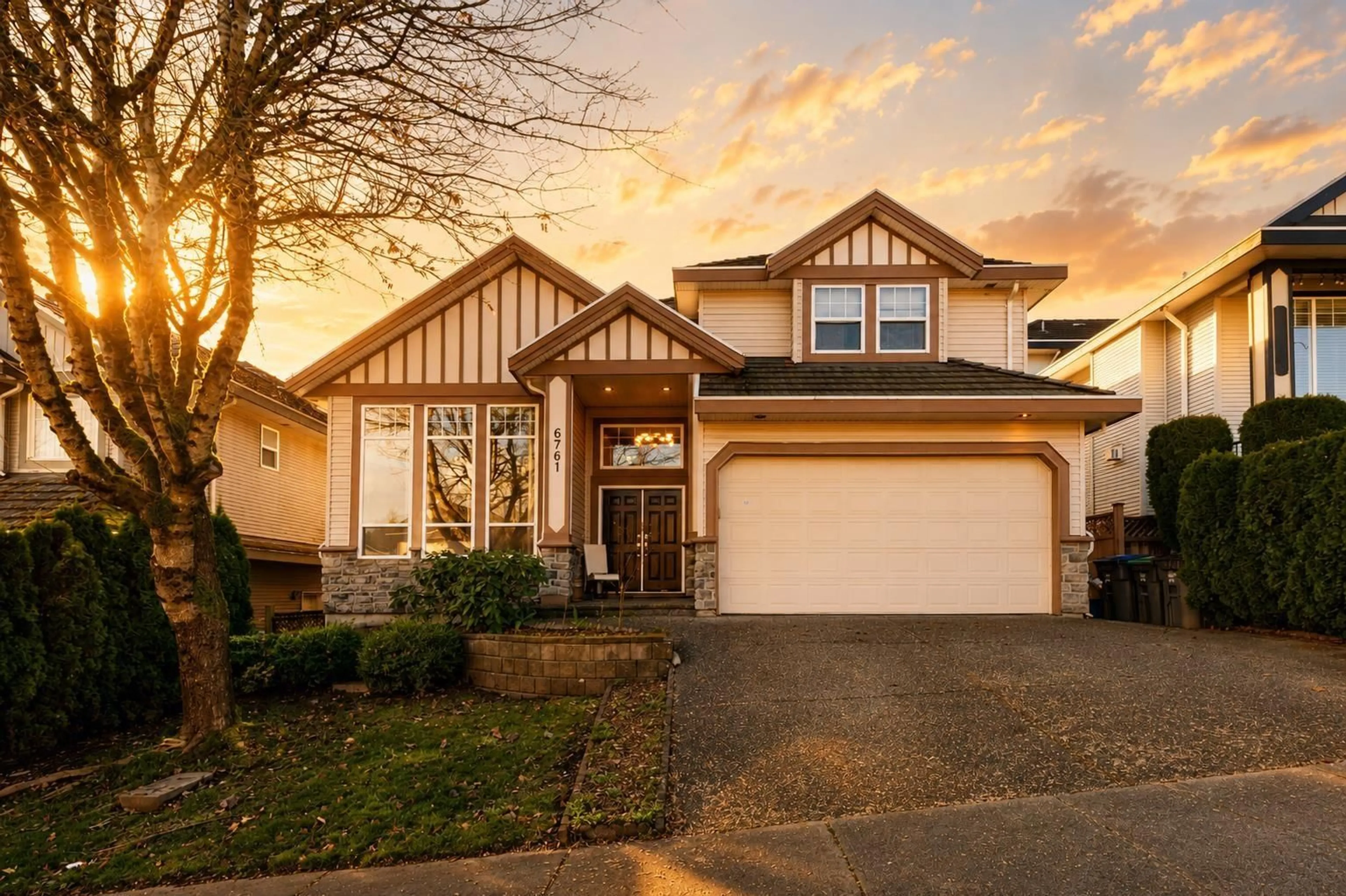 Home with vinyl exterior material, street for 6761 145A STREET, Surrey British Columbia V3S0T2