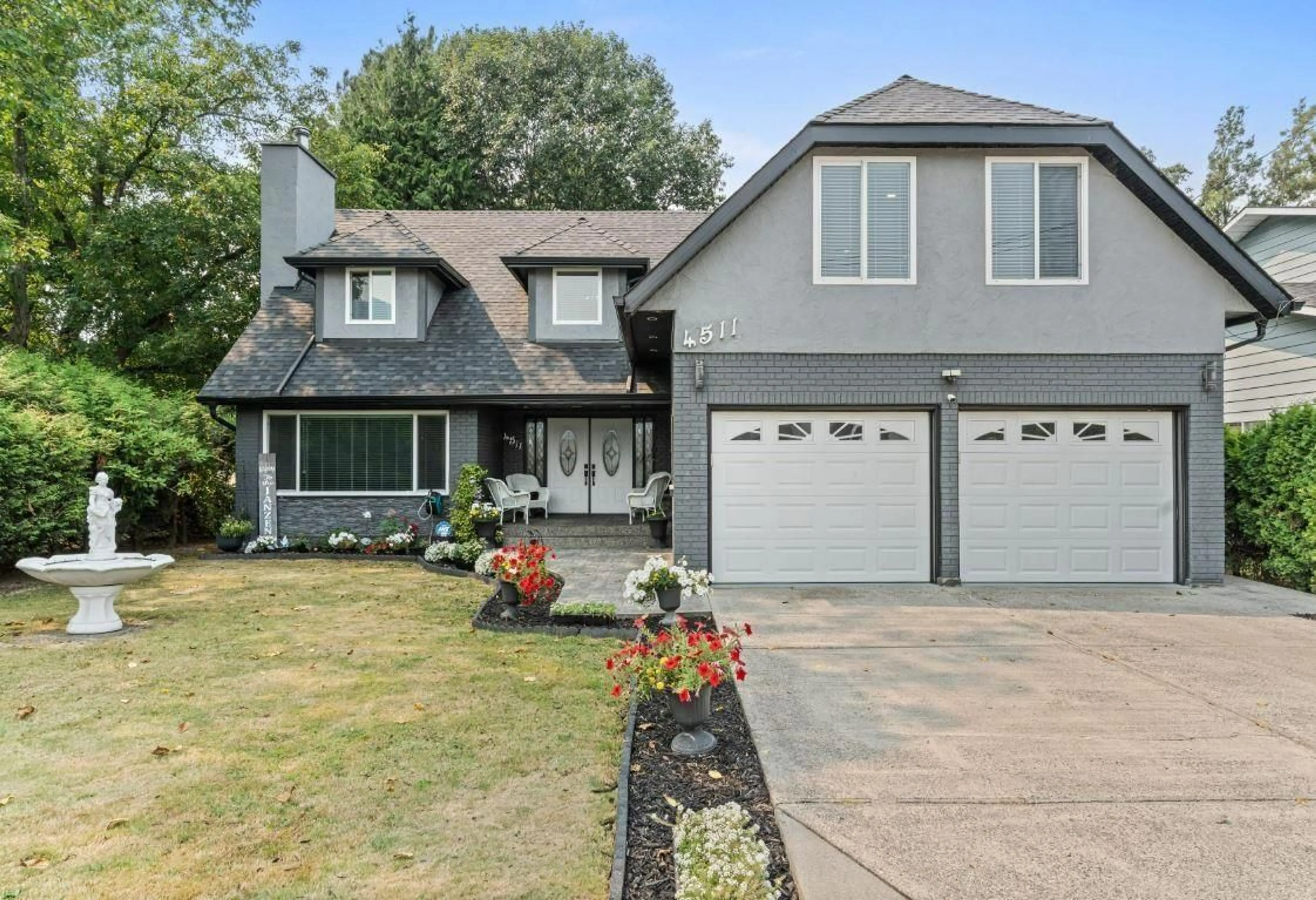 Home with vinyl exterior material, street for 4511 NO 3 ROAD, Yarrow British Columbia V2R5E8
