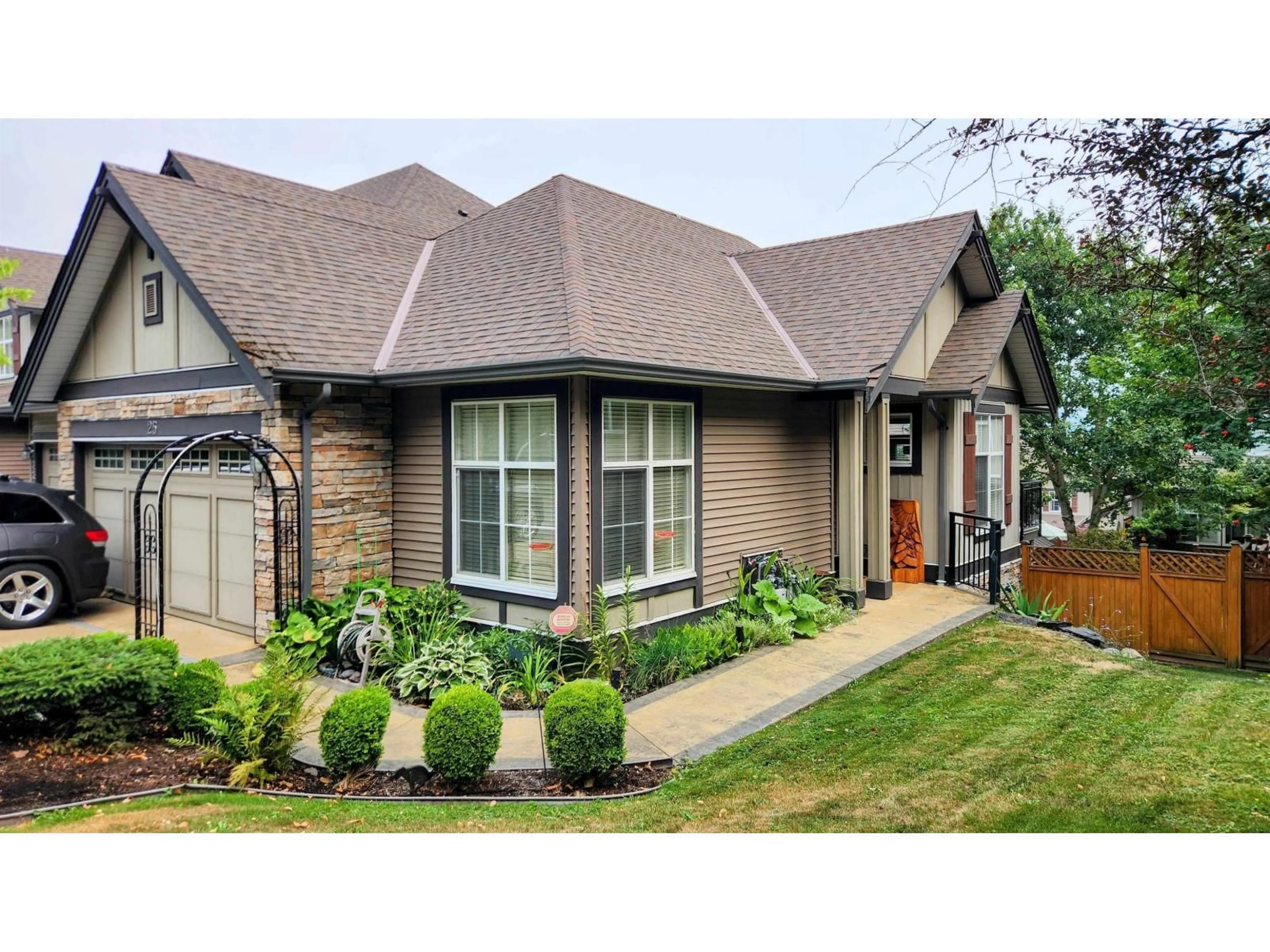 Home with brick exterior material, street for 25 - 5900 JINKERSON ROAD, Chilliwack British Columbia V2R0B2