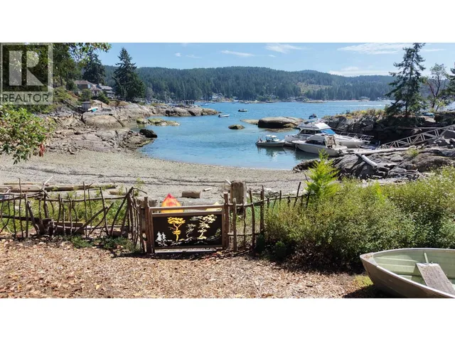 9219 HYDAWAY ROAD, Halfmoon Bay 2