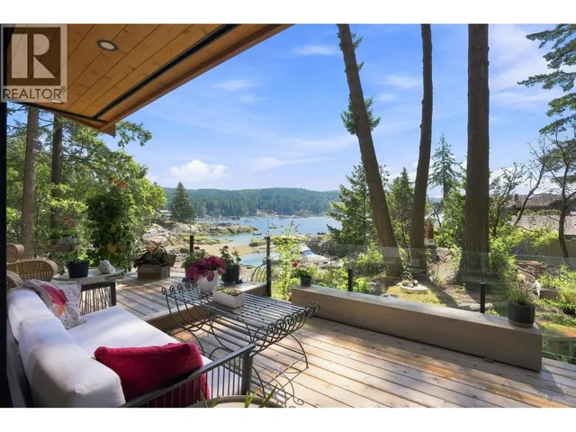 9219 HYDAWAY ROAD, Halfmoon Bay 4