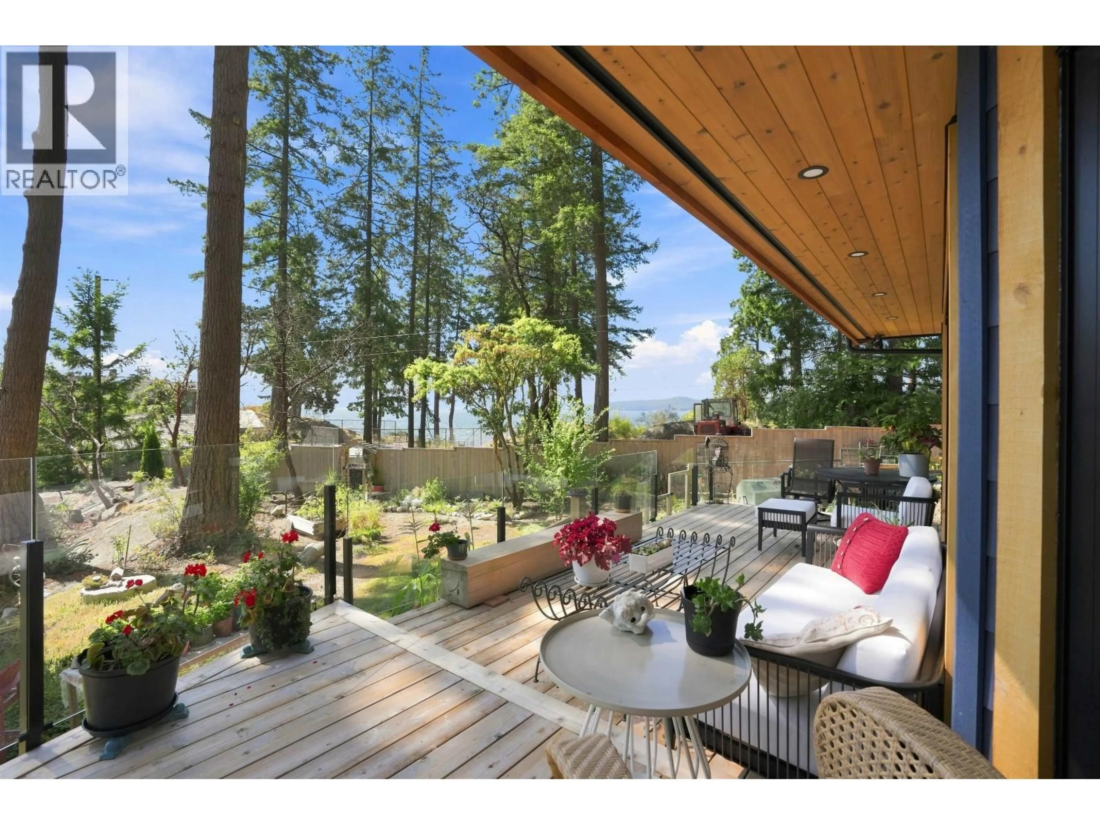 Patio, forest/trees view for 9219 HYDAWAY ROAD, Halfmoon Bay British Columbia V7Z1B4