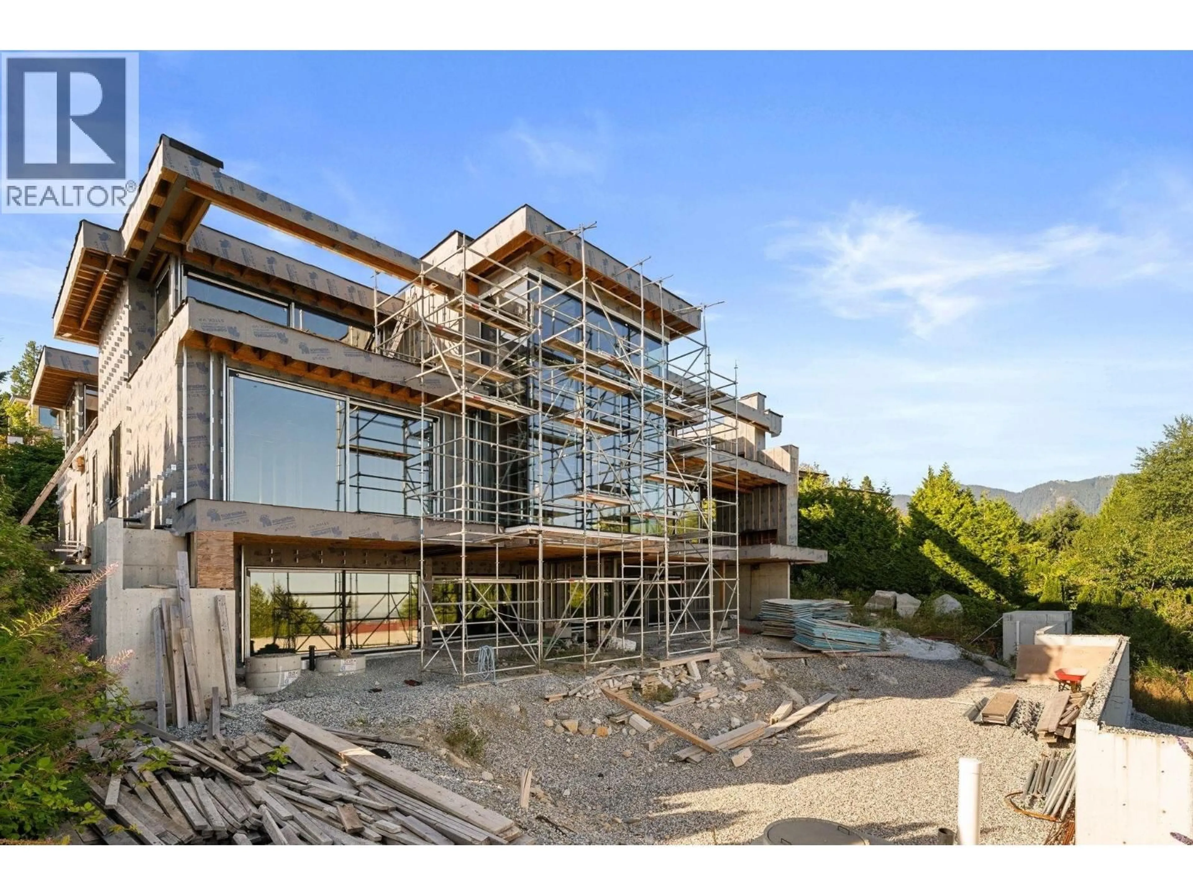 Unknown for 1424 SANDHURST PLACE, West Vancouver British Columbia V7S2P3