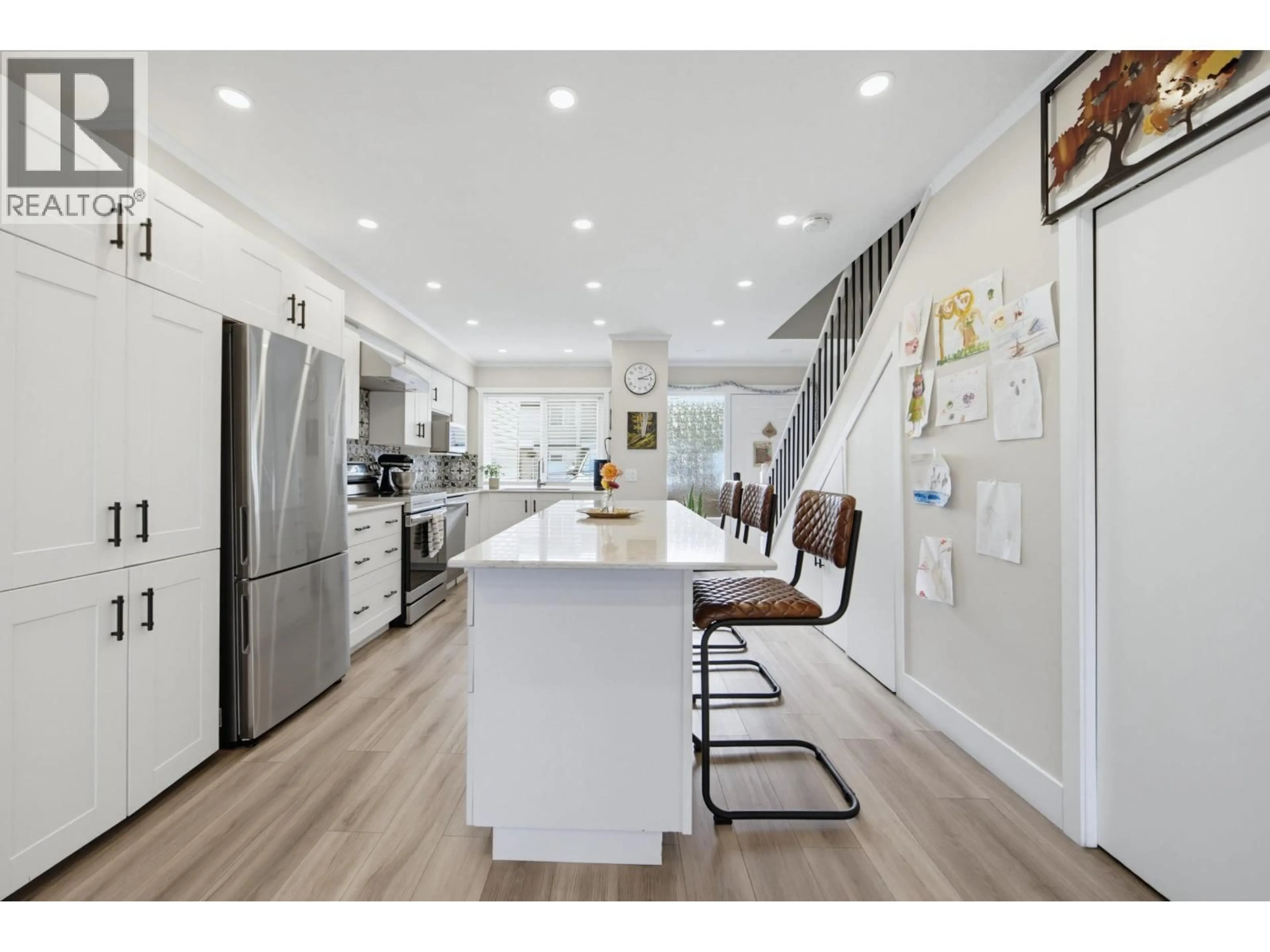Open concept kitchen, unknown for 16 - 4959 57 STREET, Delta British Columbia V4K3E7