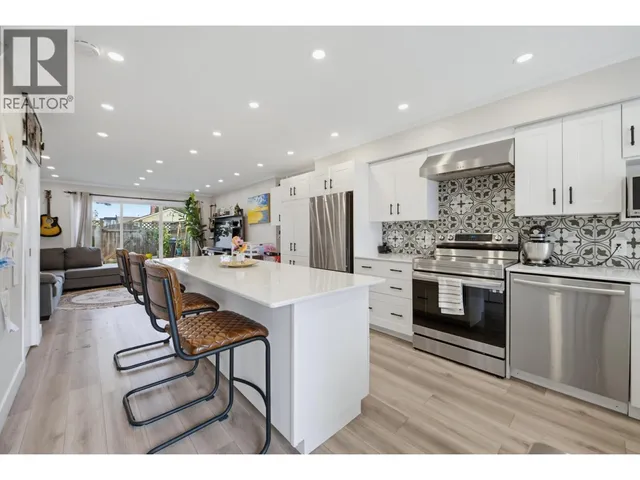 16 - 4959 57 STREET, Delta 5