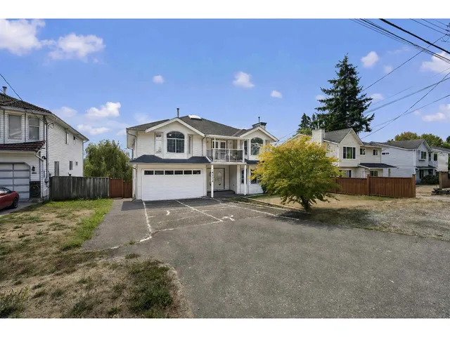 14332 68 AVENUE, Surrey 2