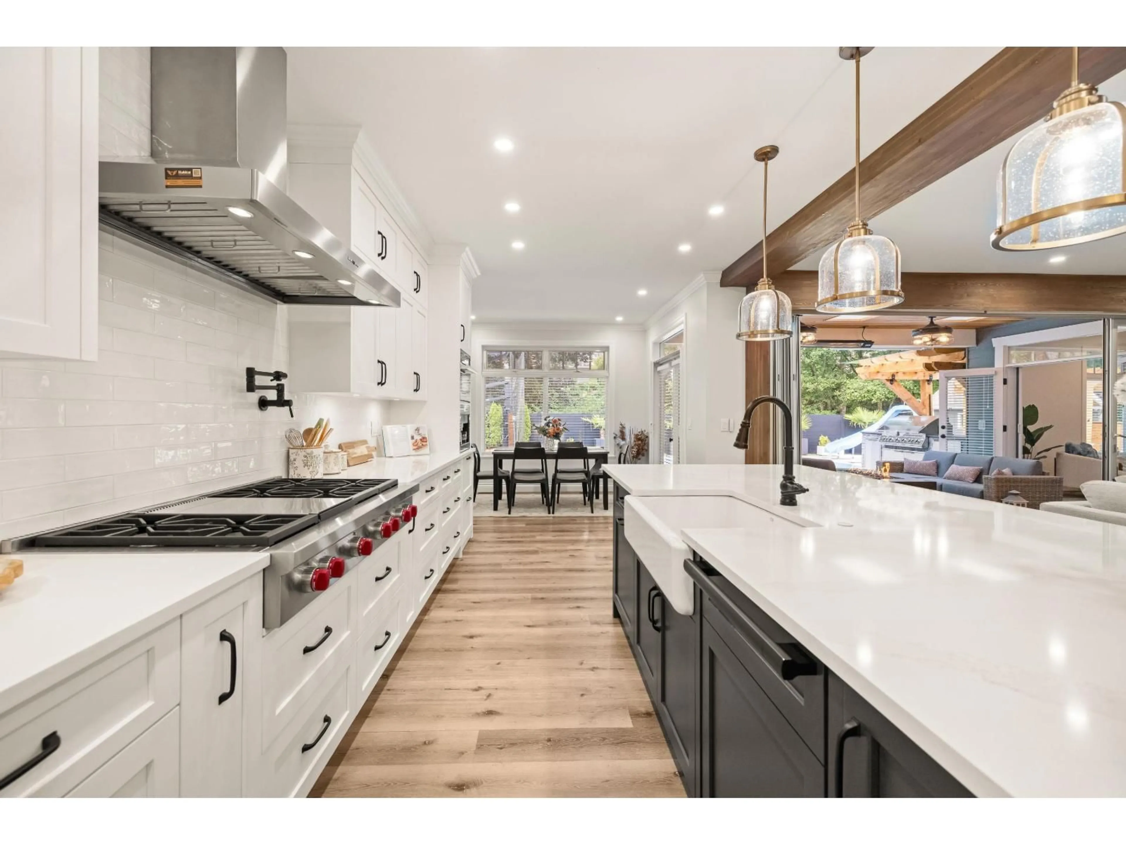 Open concept kitchen, unknown for 3015 141 STREET, Surrey British Columbia V4P2J4