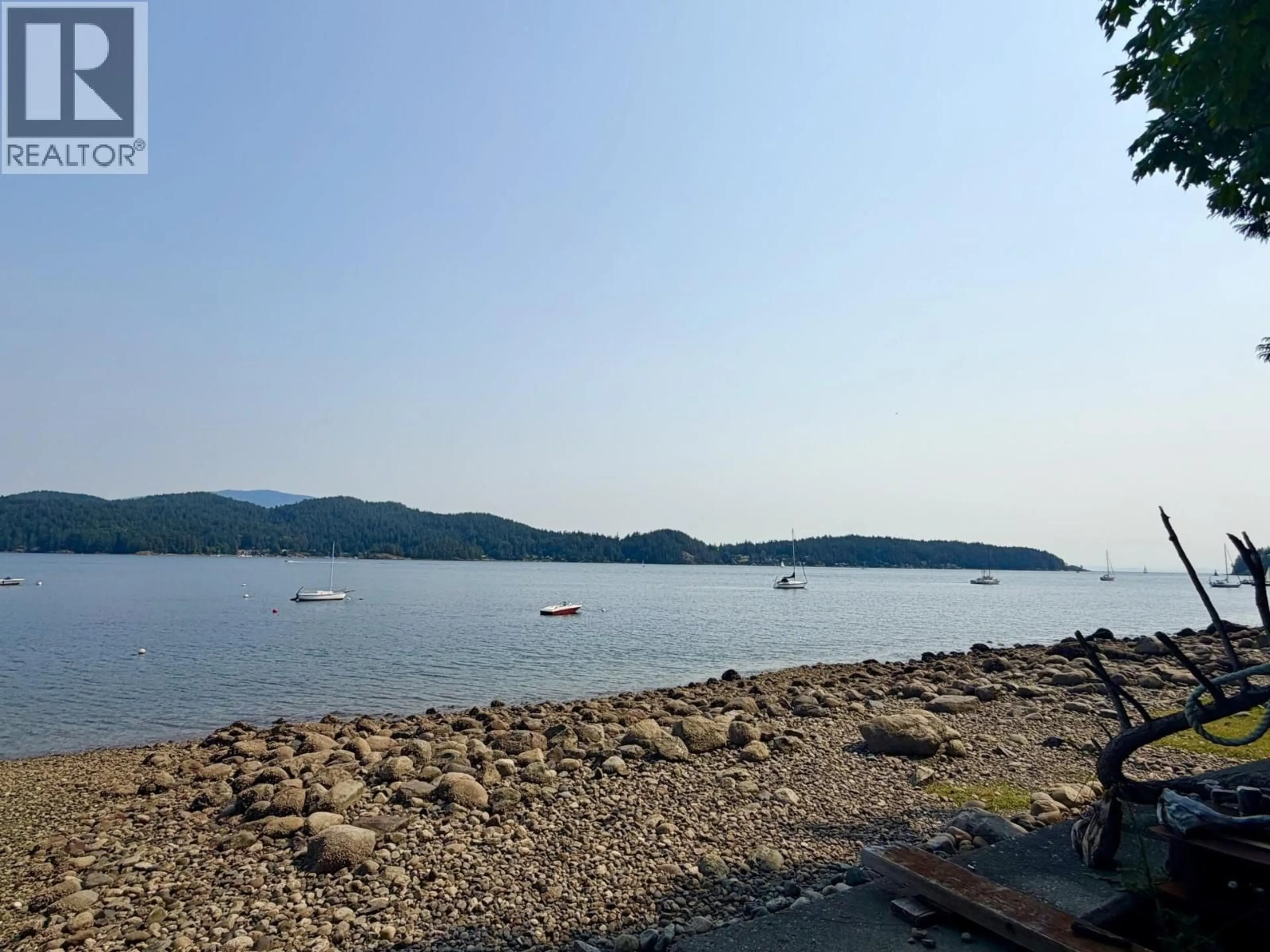 Blurry image for 784 MARINE DRIVE, Gibsons British Columbia V0N1V1