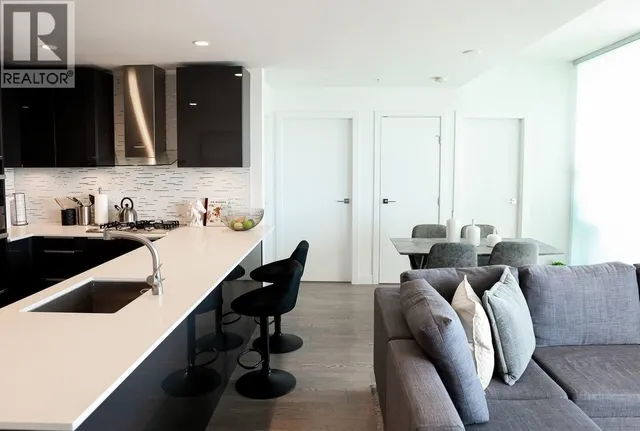 4103 - 1283 HOWE STREET, Vancouver 3