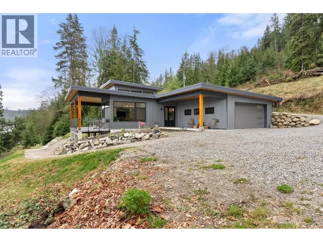 103 WITHERBY ROAD, Gibsons 4