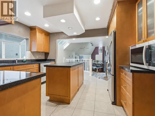 4154 MCGILL STREET, Burnaby 4