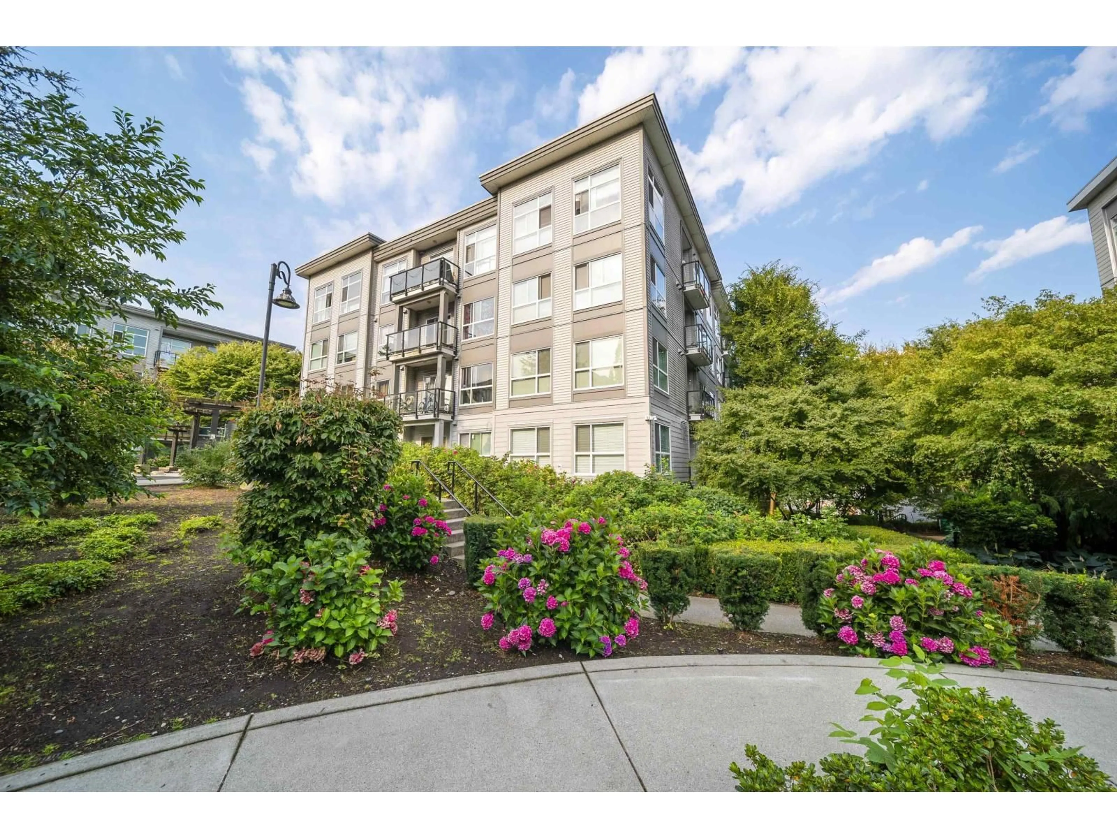 Unknown for 222 - 13733 107A AVENUE, Surrey British Columbia V3T0B7