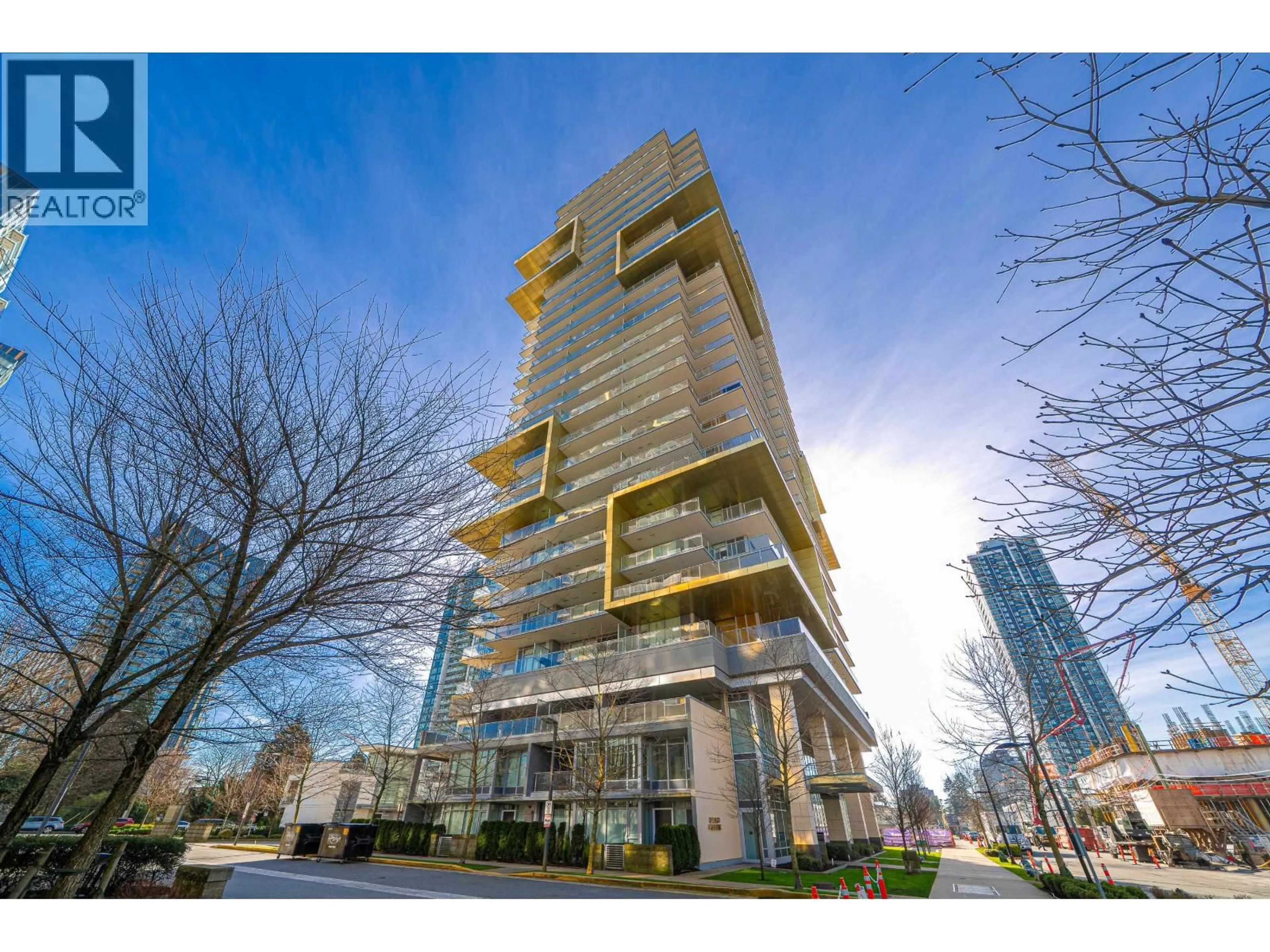 Indoor foyer for TH1 - 6288 CASSIE AVENUE, Burnaby British Columbia V5H0H7