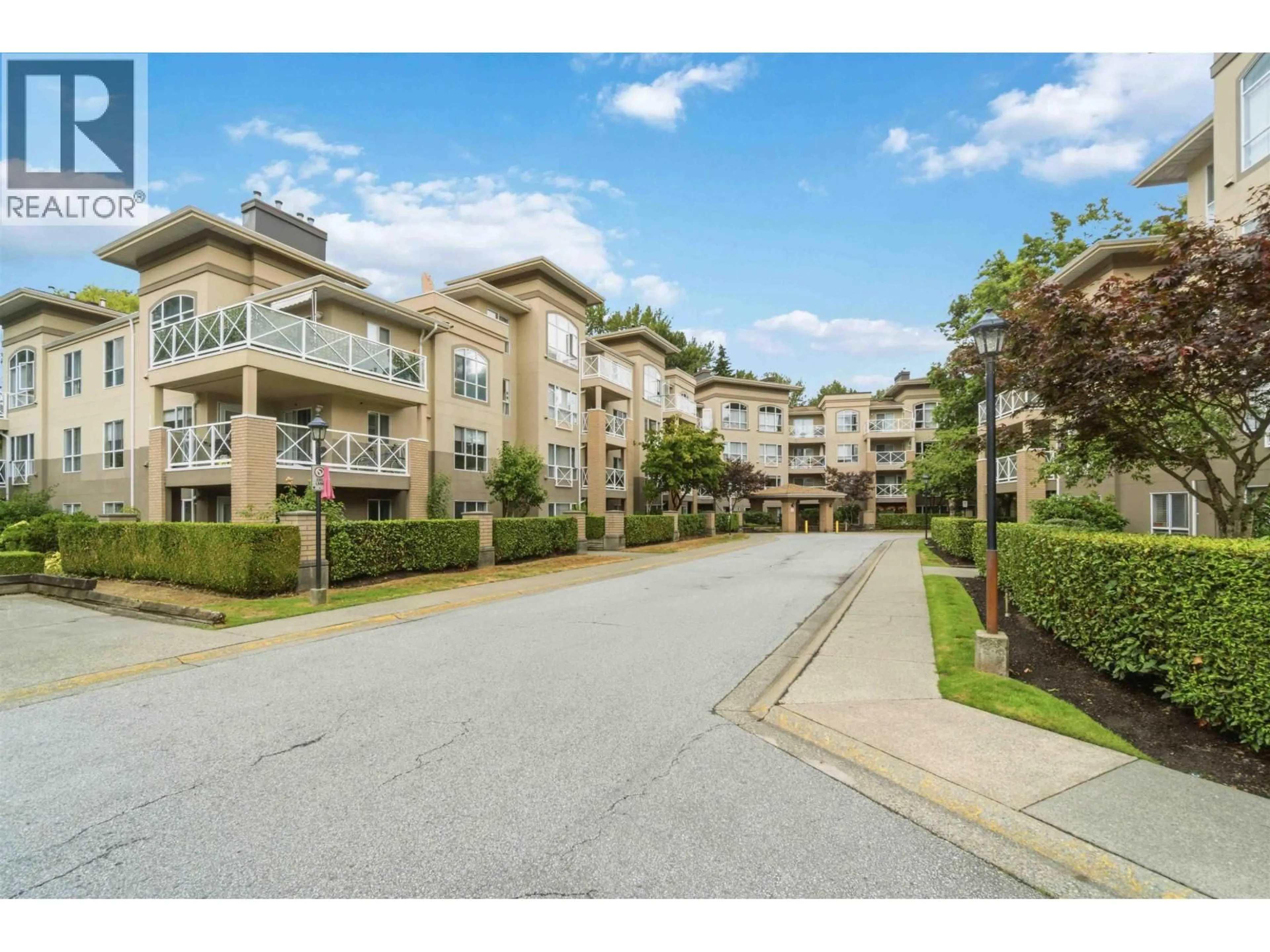 A pic from outside/outdoor area/front of a property/back of a property/a pic from drone, unknown for 422 - 2551 PARKVIEW LANE, Port Coquitlam British Columbia V3C6J8